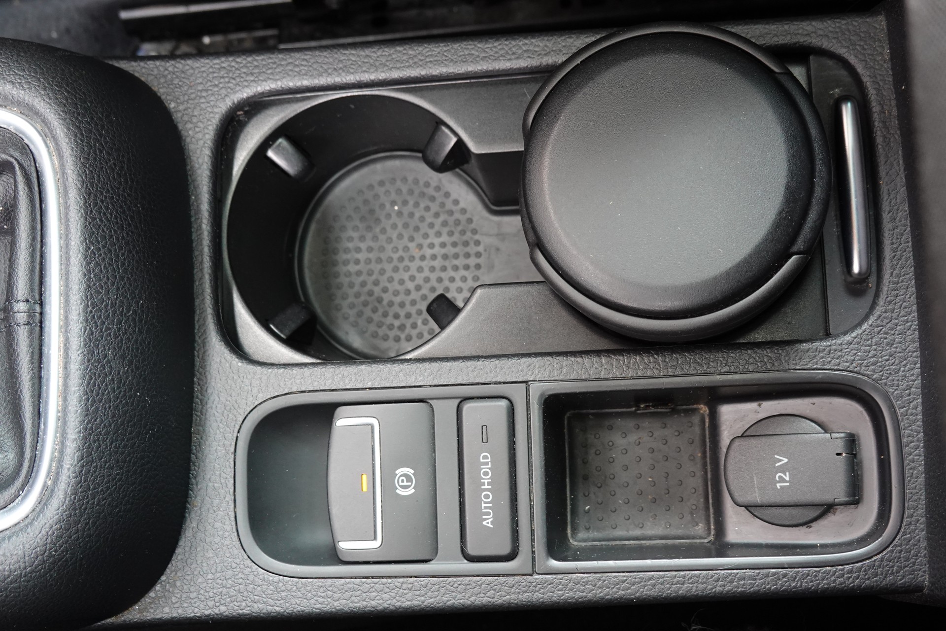 VW Sharan 1.4 TSI Allstar * Véhicule CH * 7 Places * 8 Roues complètes * Clime sieges arriere * Tempomat *-image-19
