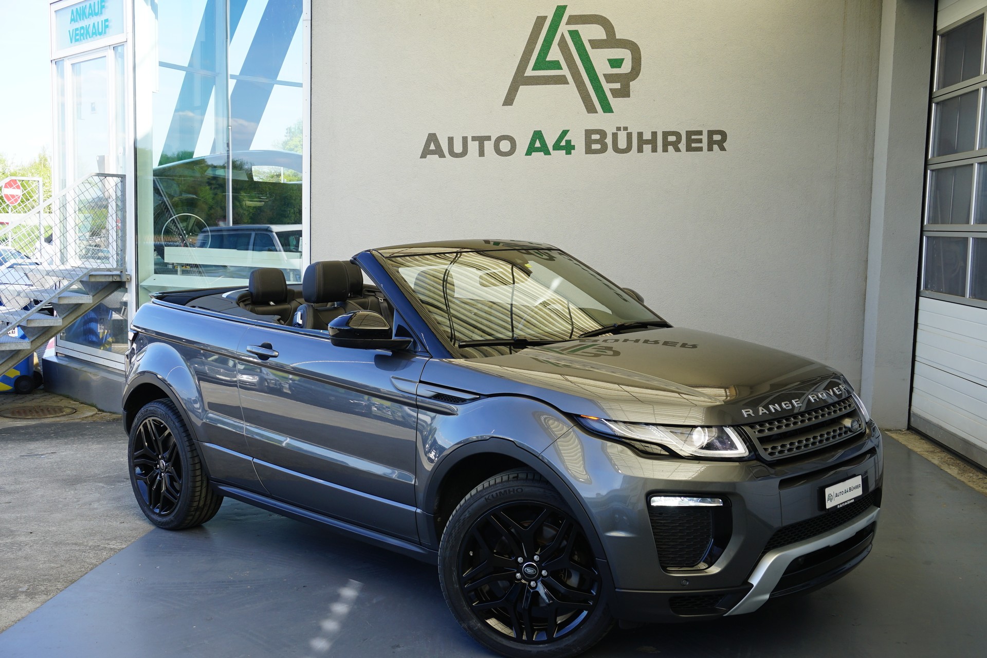 LAND ROVER Evoque 2.0Si4 SE Dynamic Convertible 241PS 100% Benziner!! mit Anhängerkupplung für 1500kg-showroom-element-3