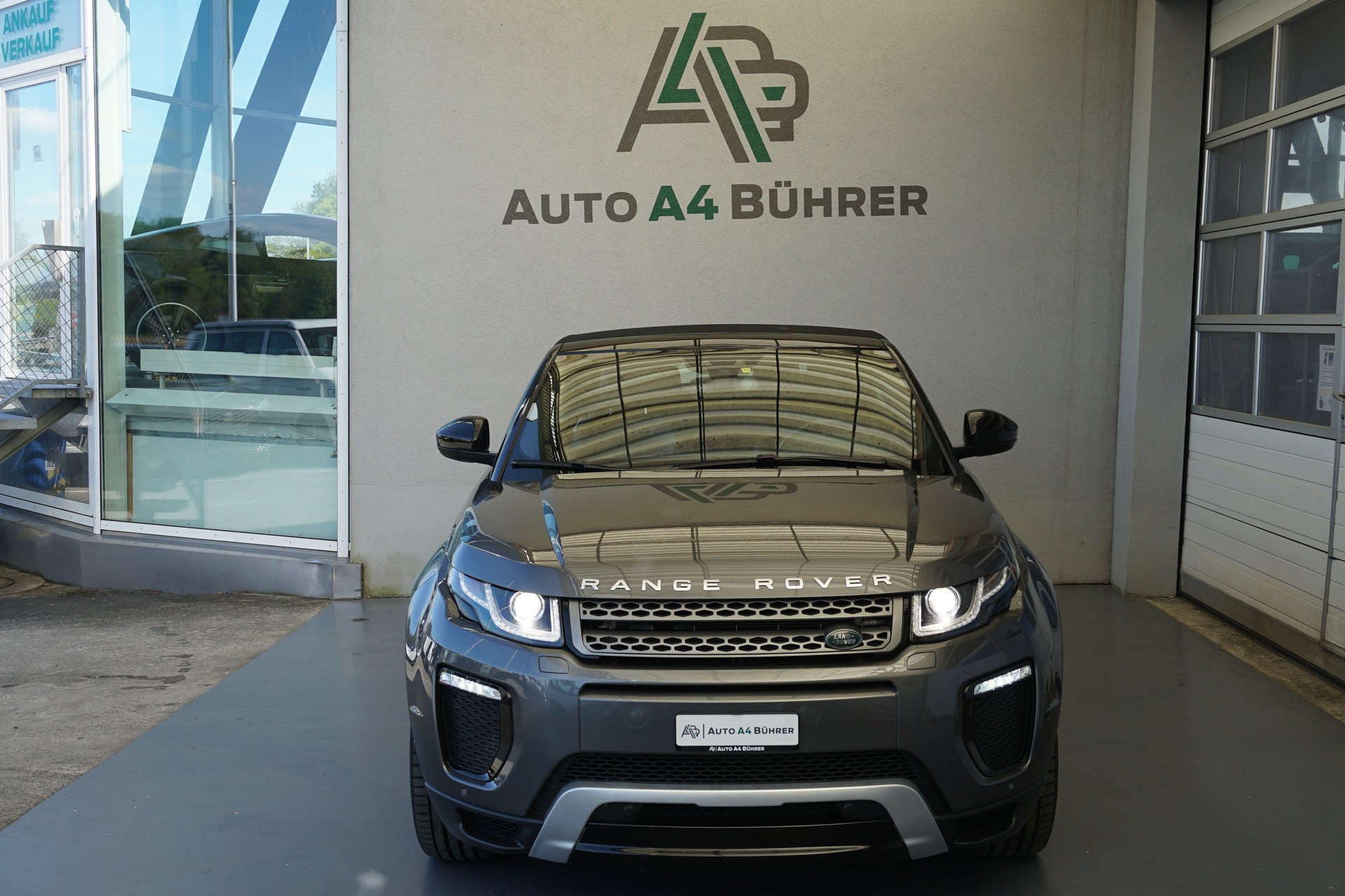 LAND ROVER Evoque 2.0Si4 SE Dynamic Convertible 241PS 100% Benziner!! mit Anhängerkupplung für 1500kg-image-13
