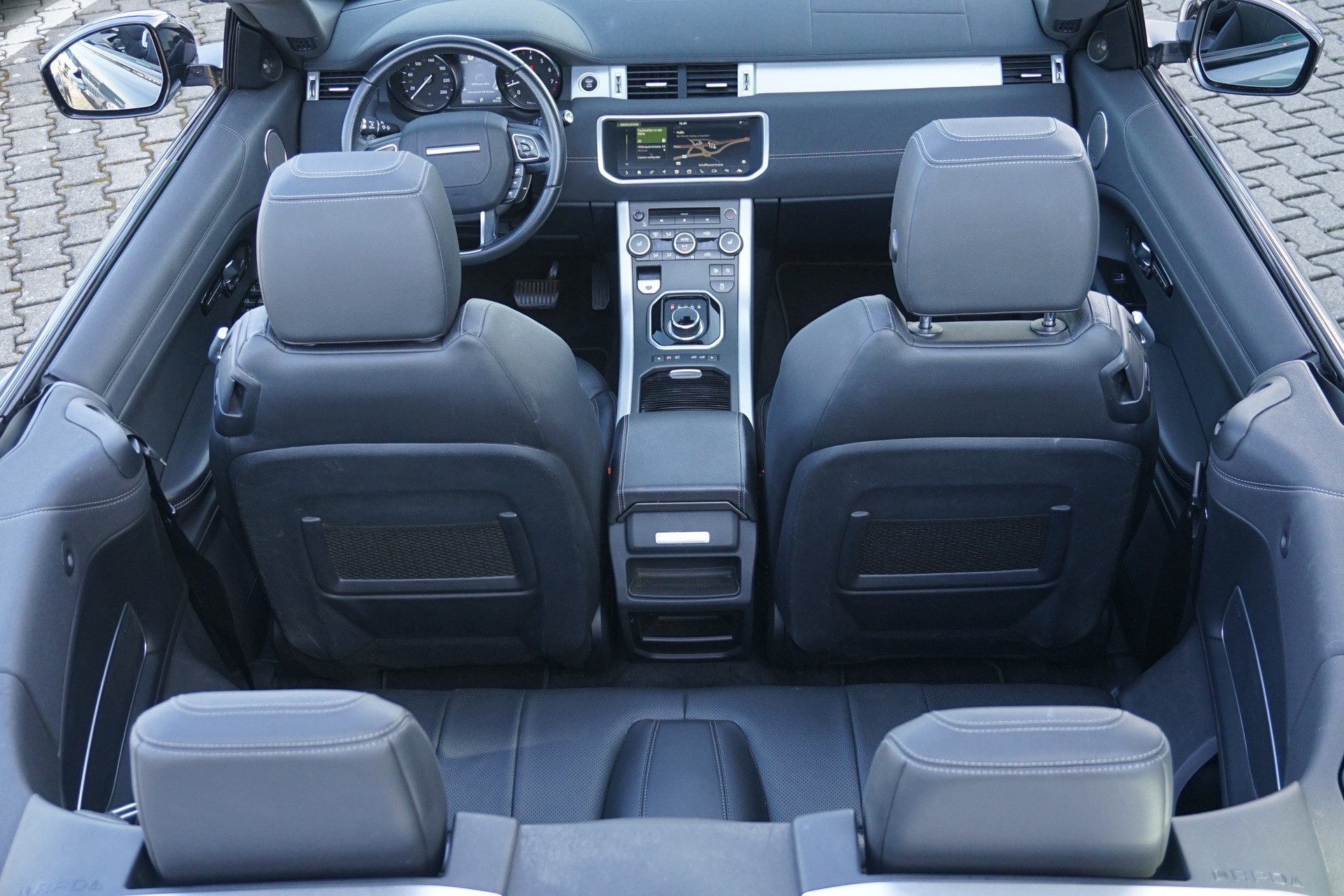 LAND ROVER Evoque 2.0Si4 SE Dynamic Convertible 241PS 100% Benziner!! mit Anhängerkupplung für 1500kg-image-17