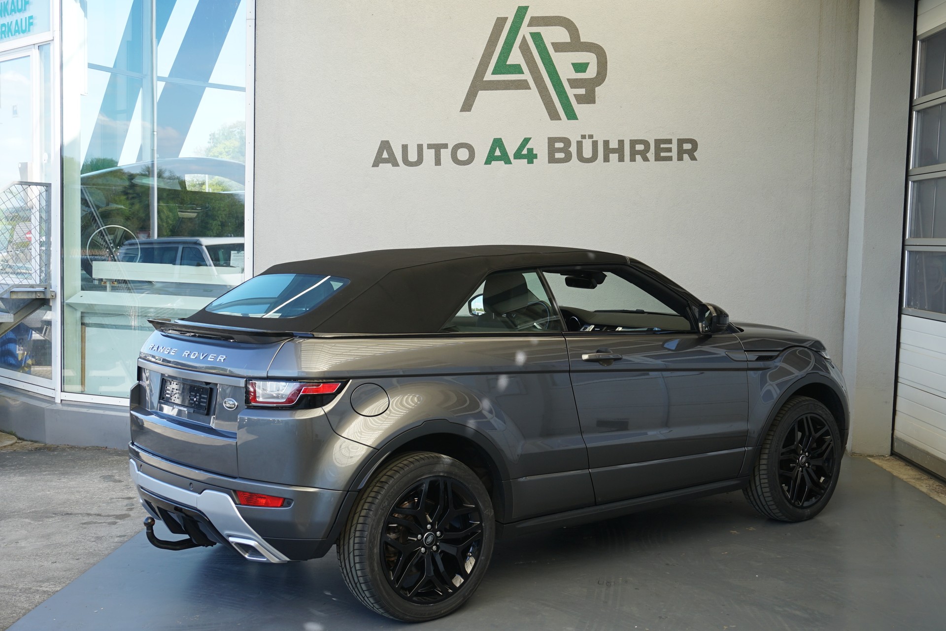 LAND ROVER Evoque 2.0Si4 SE Dynamic Convertible 241PS 100% Benziner!! mit Anhängerkupplung für 1500kg-image-10