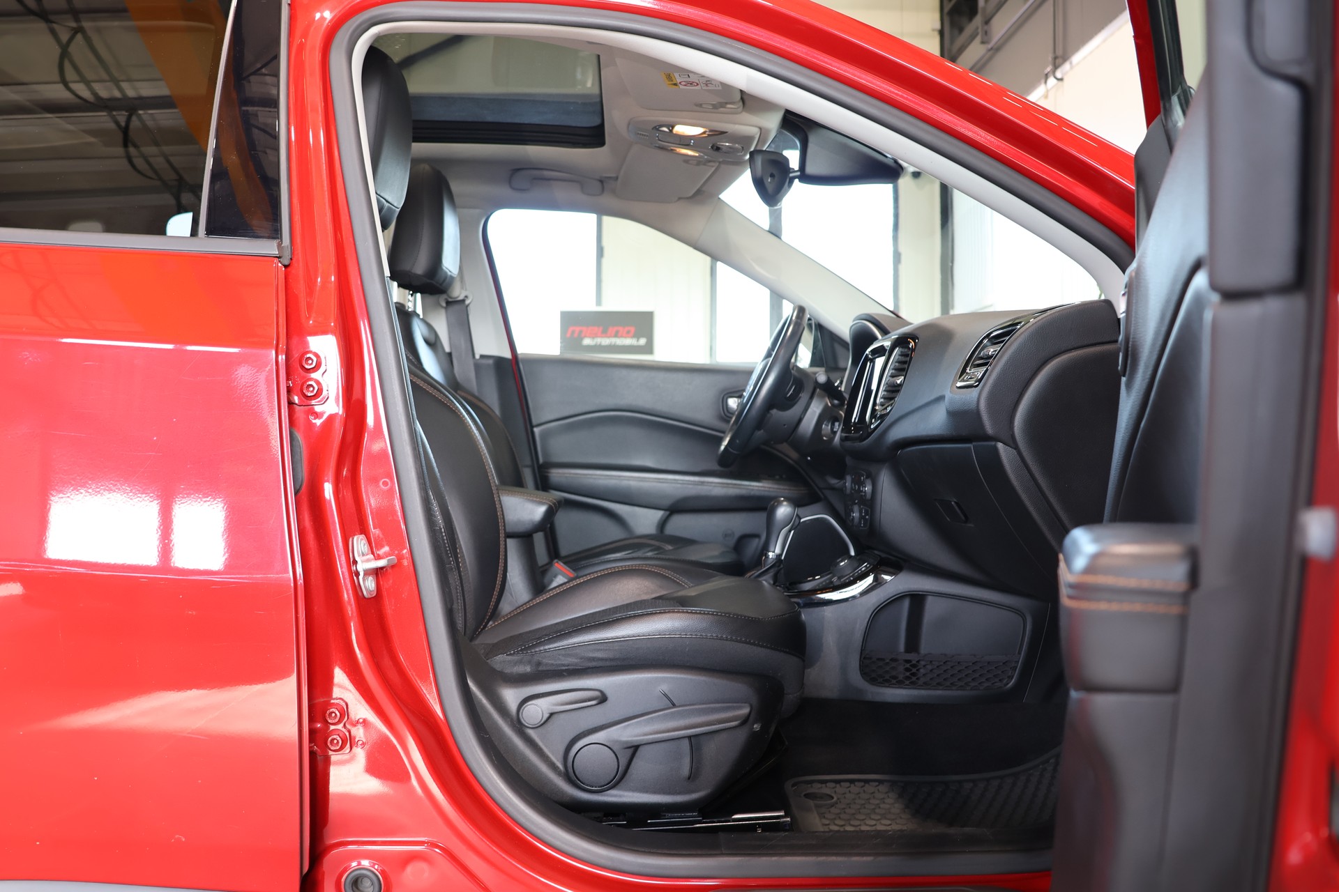 JEEP Compass 1.4 Turbo Limited AWD 9ATX-image-12