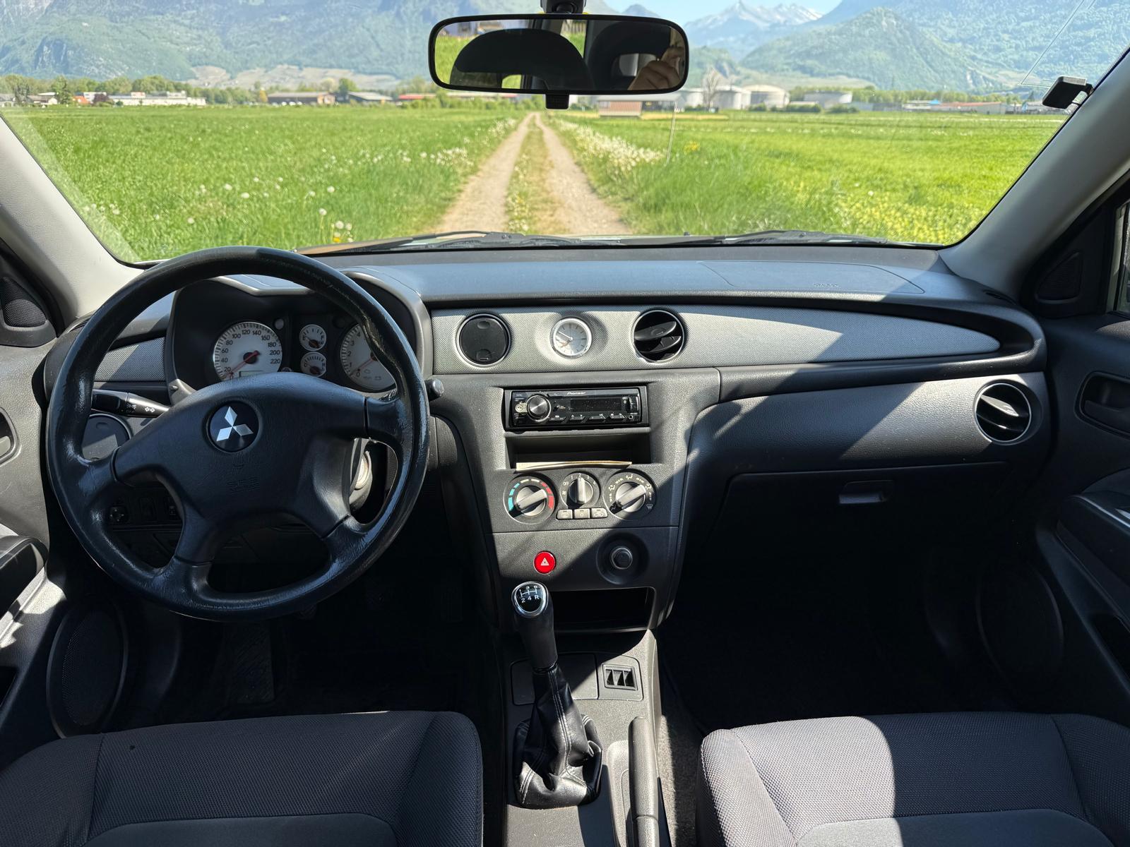 MITSUBISHI Outlander 2.0 16V Invite-image-6