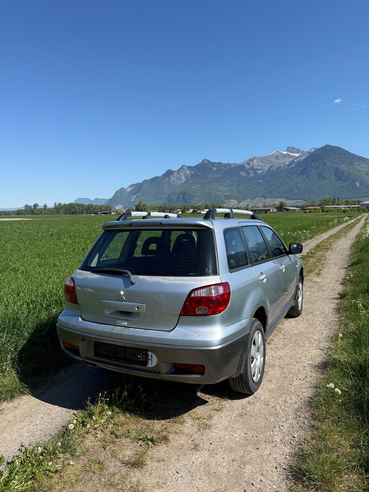MITSUBISHI Outlander 2.0 16V Invite-image-5