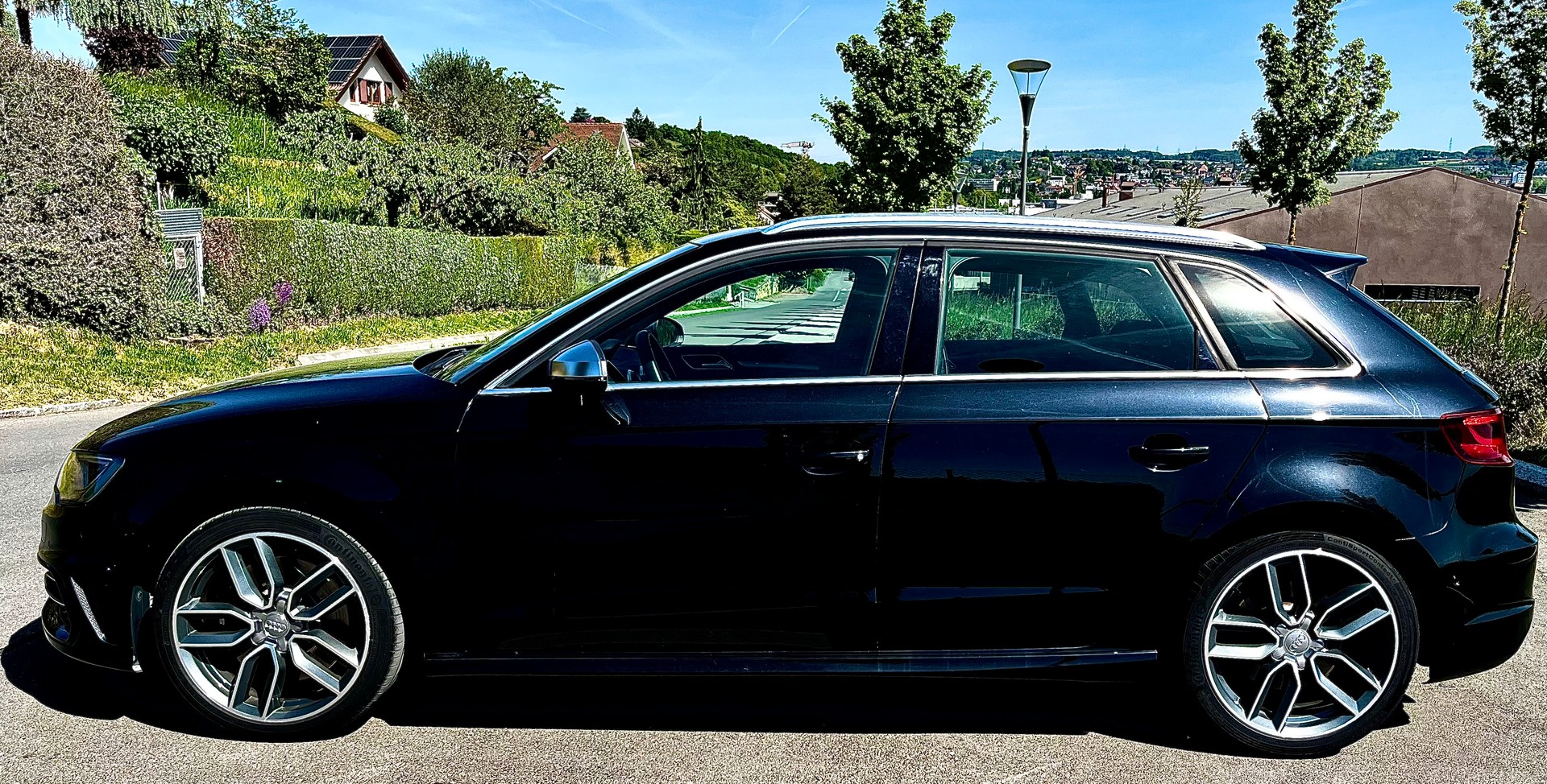 AUDI S3 Sportback 2.0 TFSI quattro S-tronic-image-4