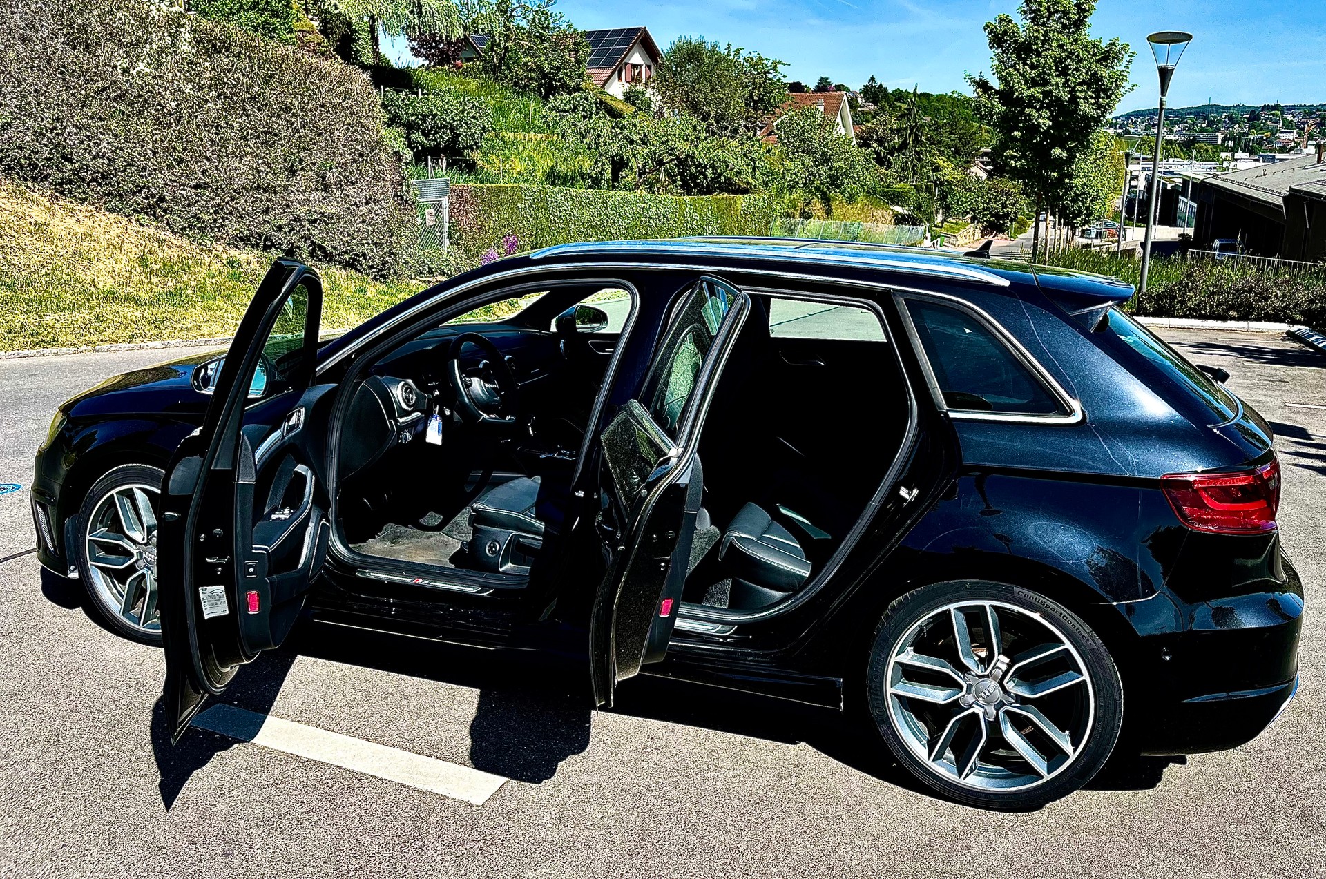 AUDI S3 Sportback 2.0 TFSI quattro S-tronic-image-6