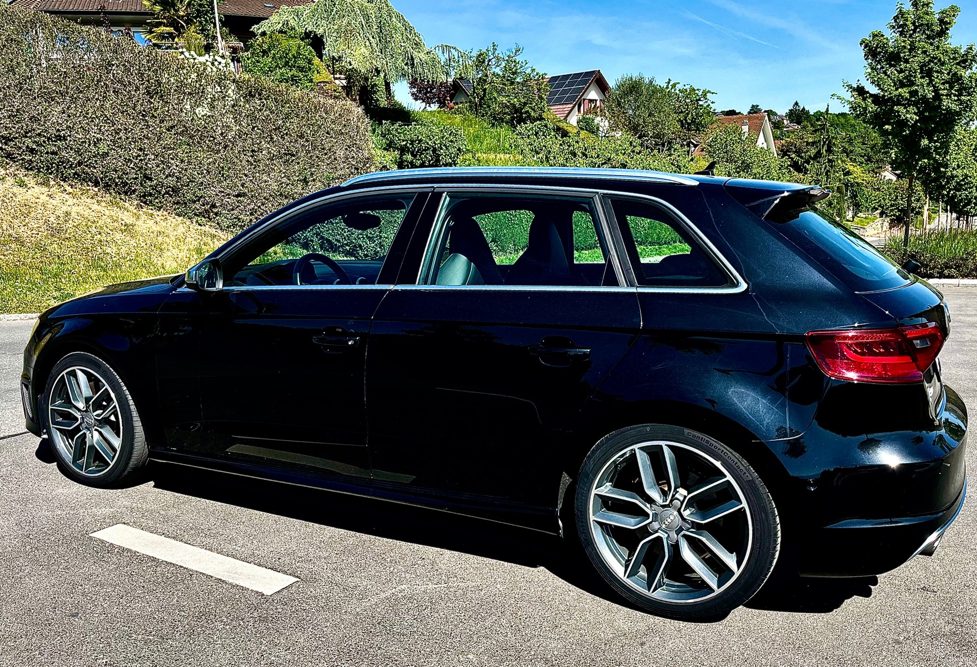 AUDI S3 Sportback 2.0 TFSI quattro S-tronic-image-5