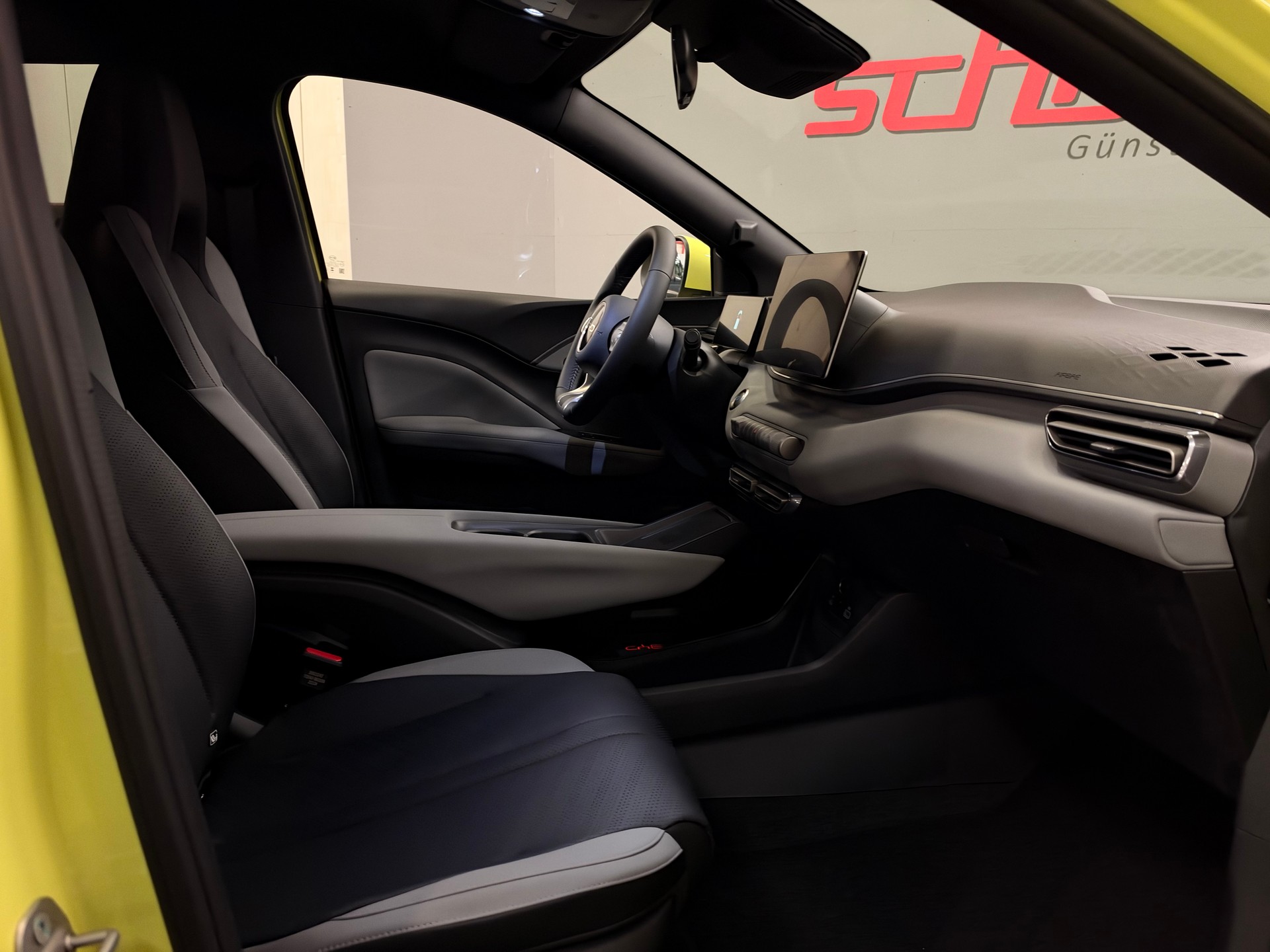 BYD Dolphin Surf 43 kWh Comfort-image-14