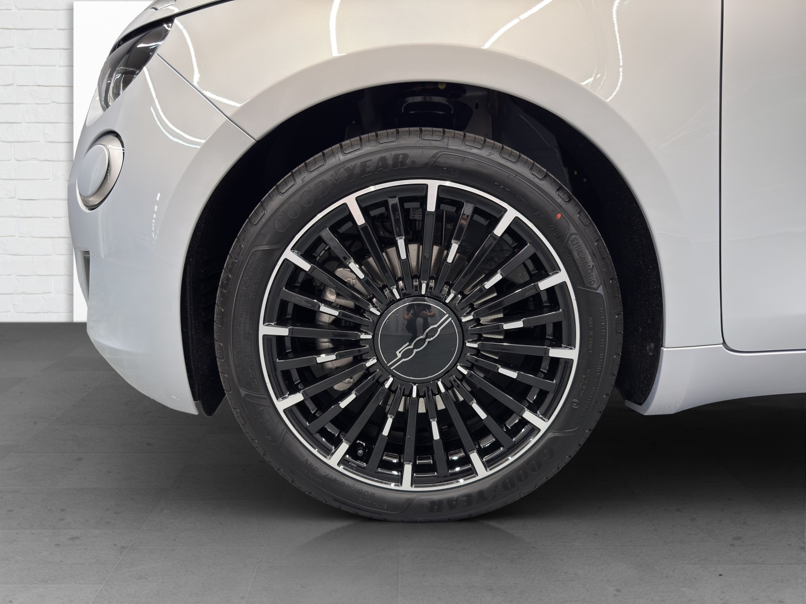 FIAT 500 Cabrio 1.0 Hybrid La Prima-image-5