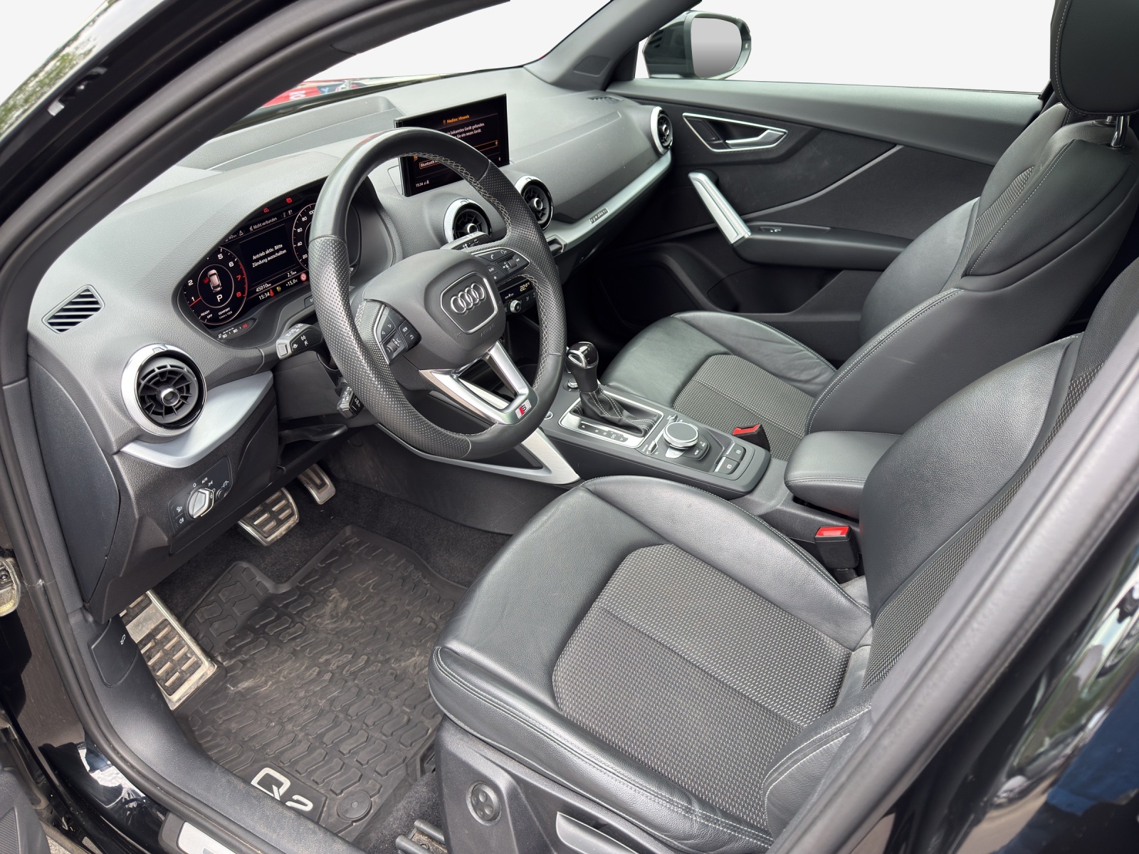 AUDI Q2 40 TFSI S line Attraction quattro S-tronic-image-7
