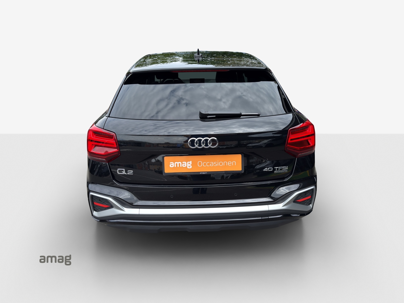 AUDI Q2 40 TFSI S line Attraction quattro S-tronic-image-3