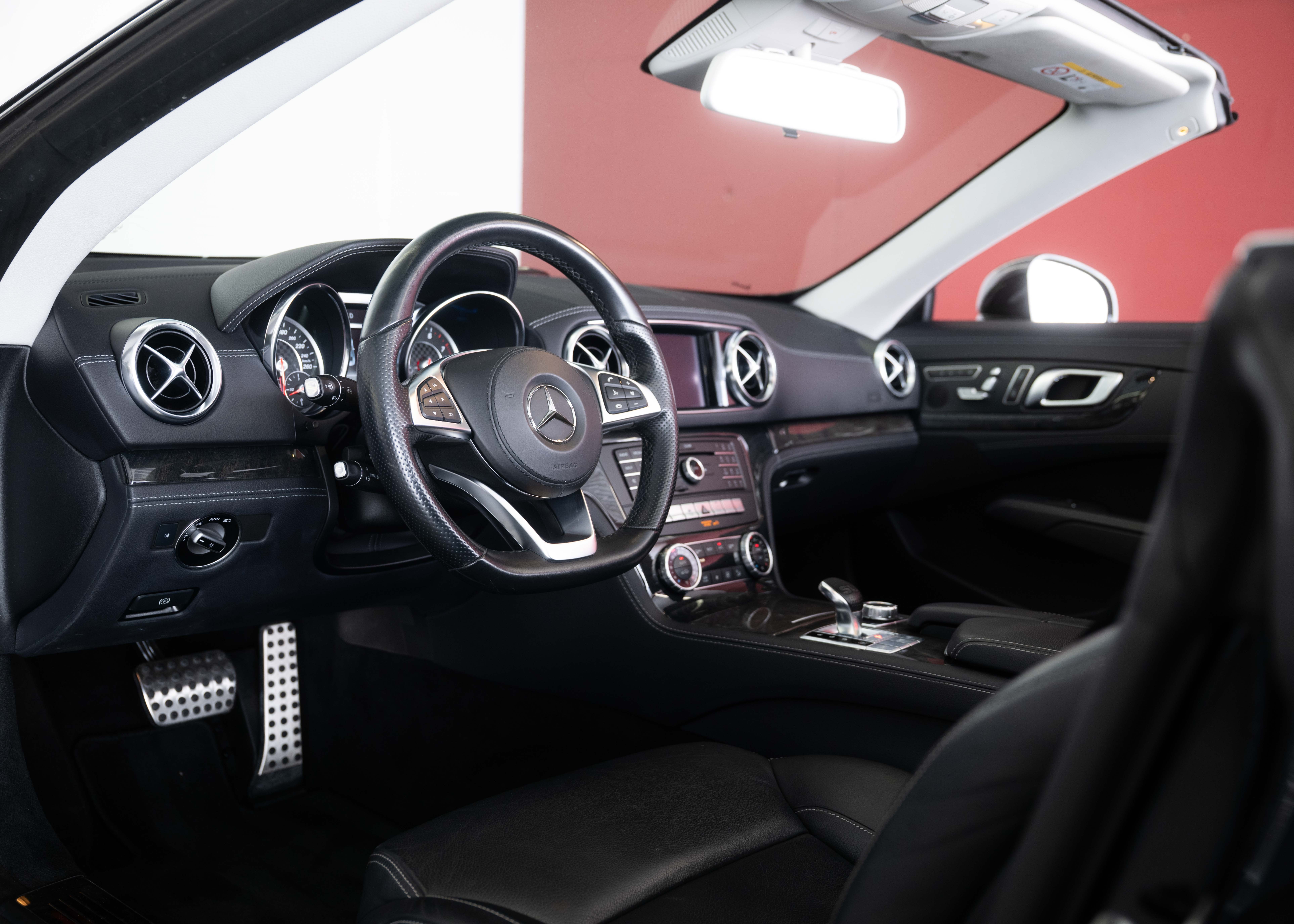 Image MERCEDES-BENZ SL-400 SL 400 AMG Line (Leasing 2.99%, Swiss car, full Mercedes service history)