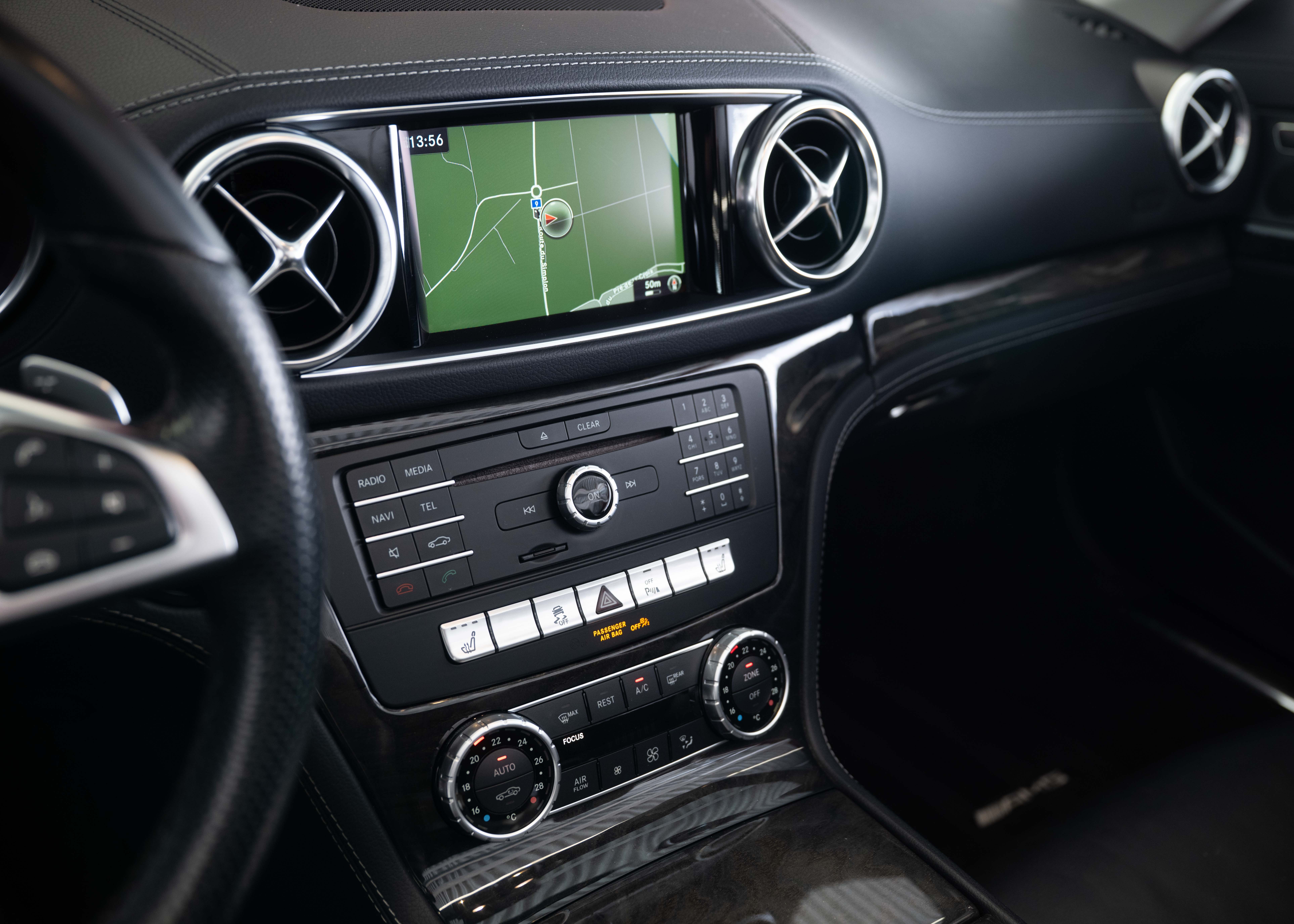 Image MERCEDES-BENZ SL-400 SL 400 AMG Line (Leasing 2.99%, Swiss car, full Mercedes service history)