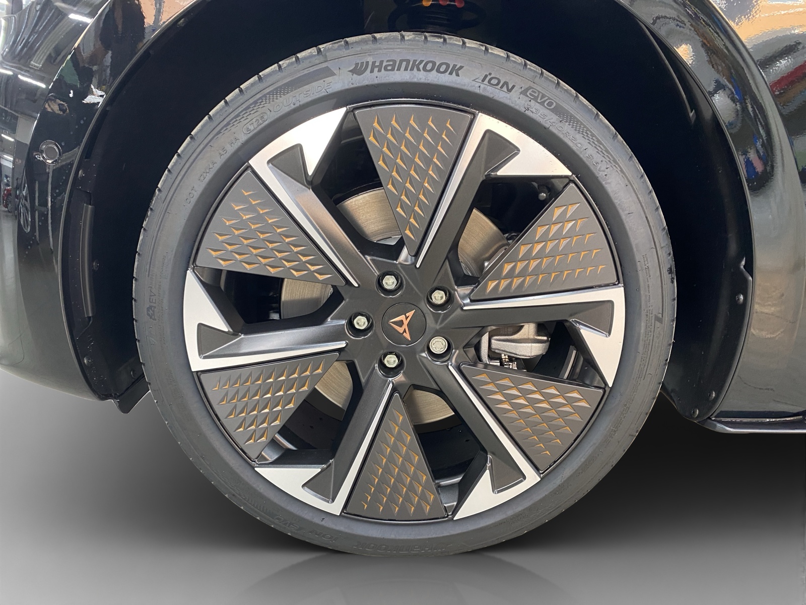 CUPRA Born 79 kWh VZ Extreme-image-15