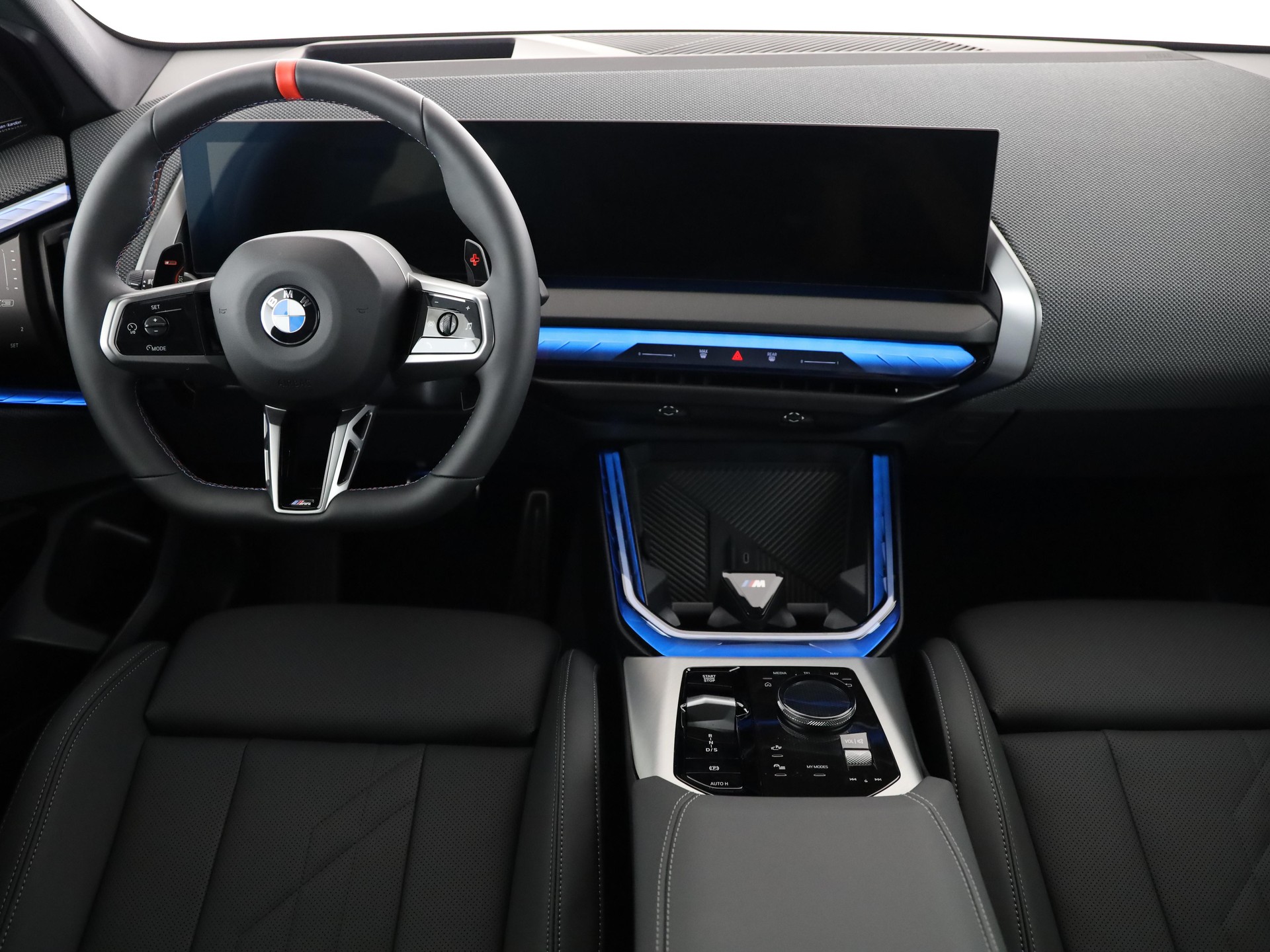 BMW X3 M50i-image-4