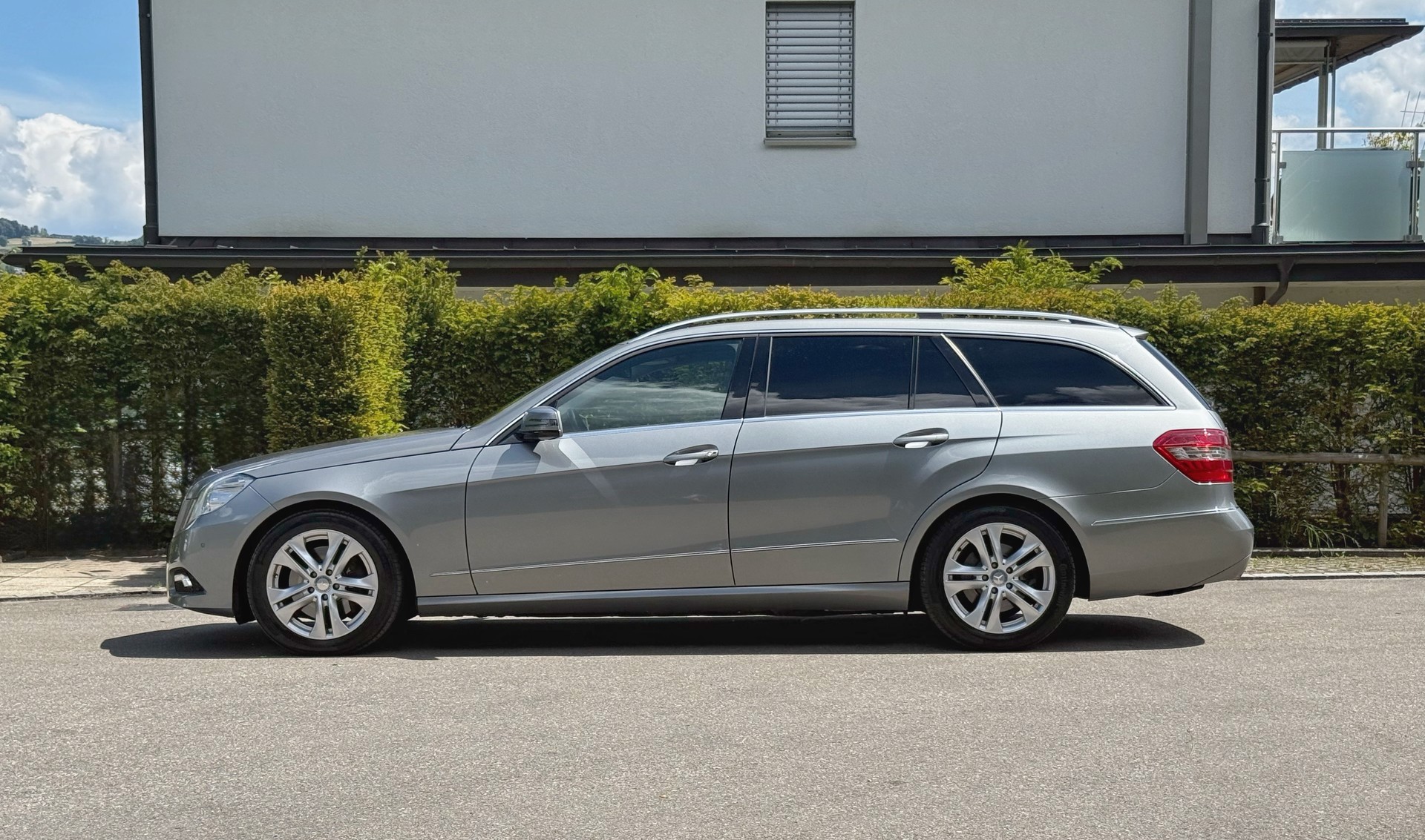 MERCEDES-BENZ E 350 Avantgarde 4Matic 7G-Tronic | Frisch ab MFK | Service gepflegt |-image-6