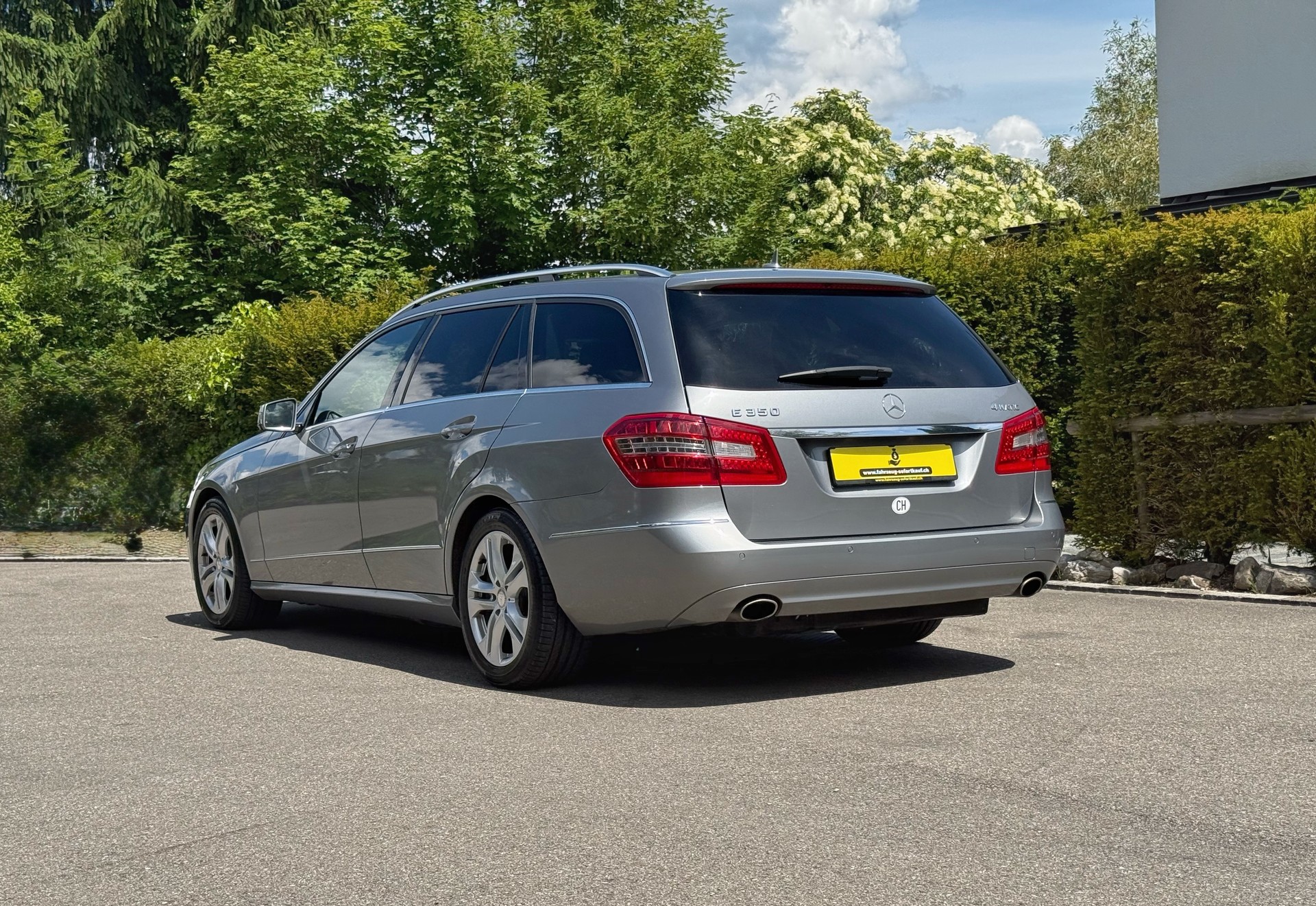 MERCEDES-BENZ E 350 Avantgarde 4Matic 7G-Tronic | Frisch ab MFK | Service gepflegt |-image-5