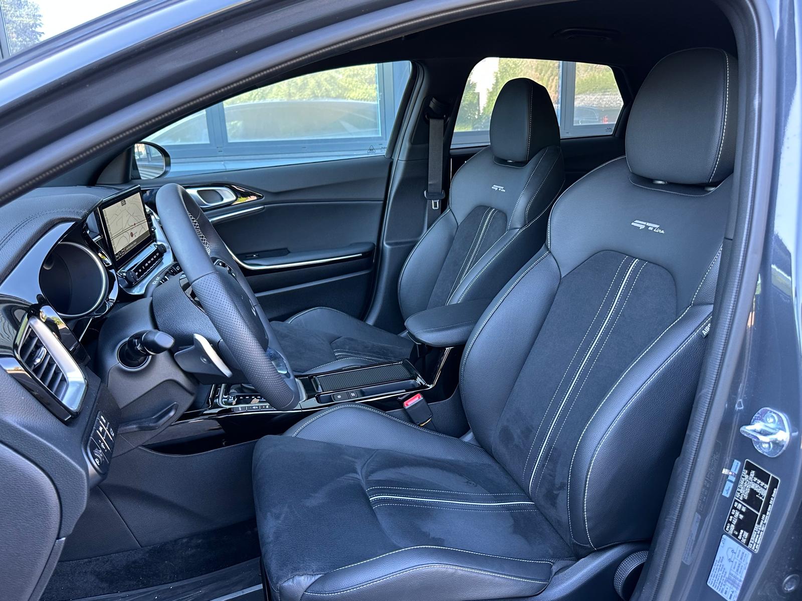 KIA ProCeed 1.5 T-GDi MHEV GT-Line DCT-image-5