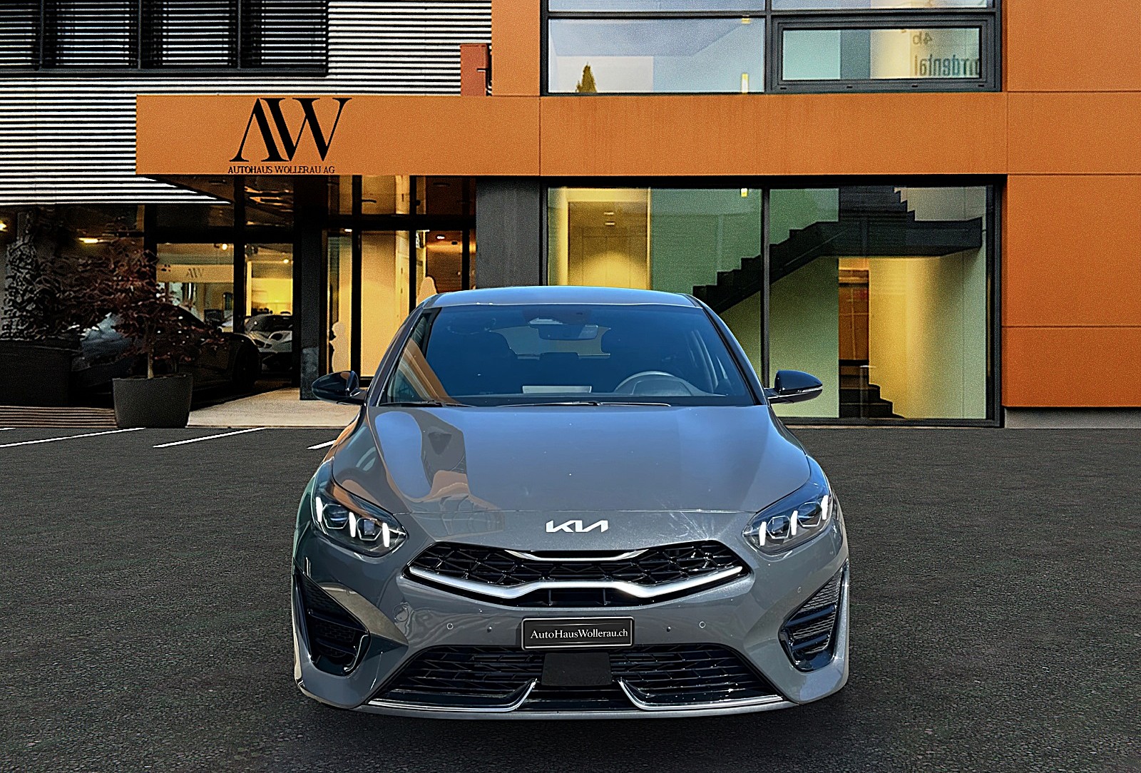 KIA ProCeed 1.5 T-GDi MHEV GT-Line DCT-image-1