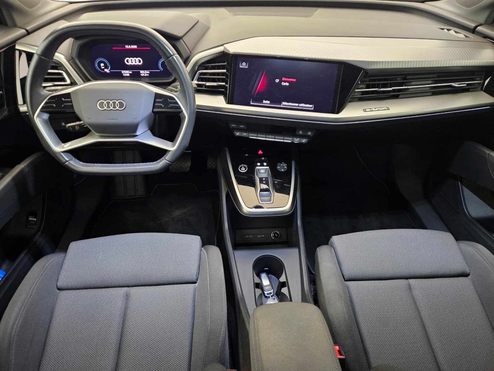 AUDI Q4 Sportback e-tron 45 quattro-image-9