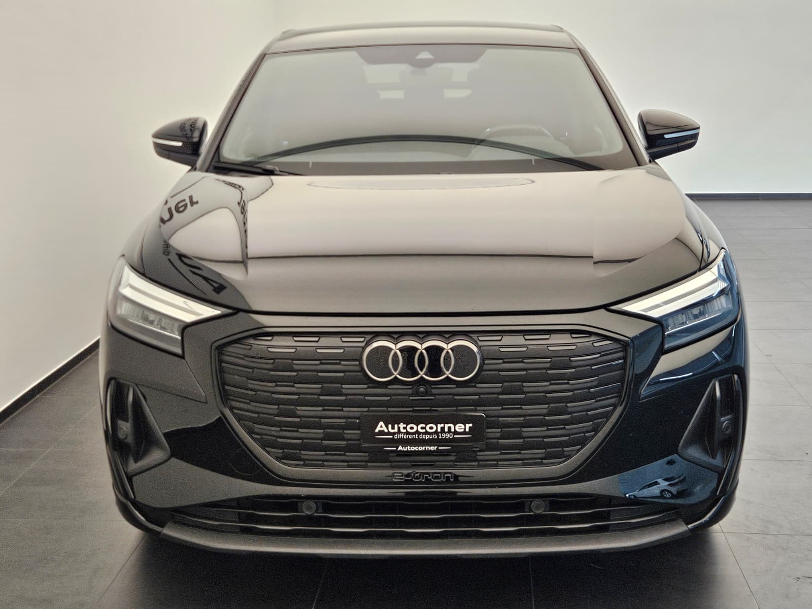 AUDI Q4 Sportback e-tron 45 quattro-image-3