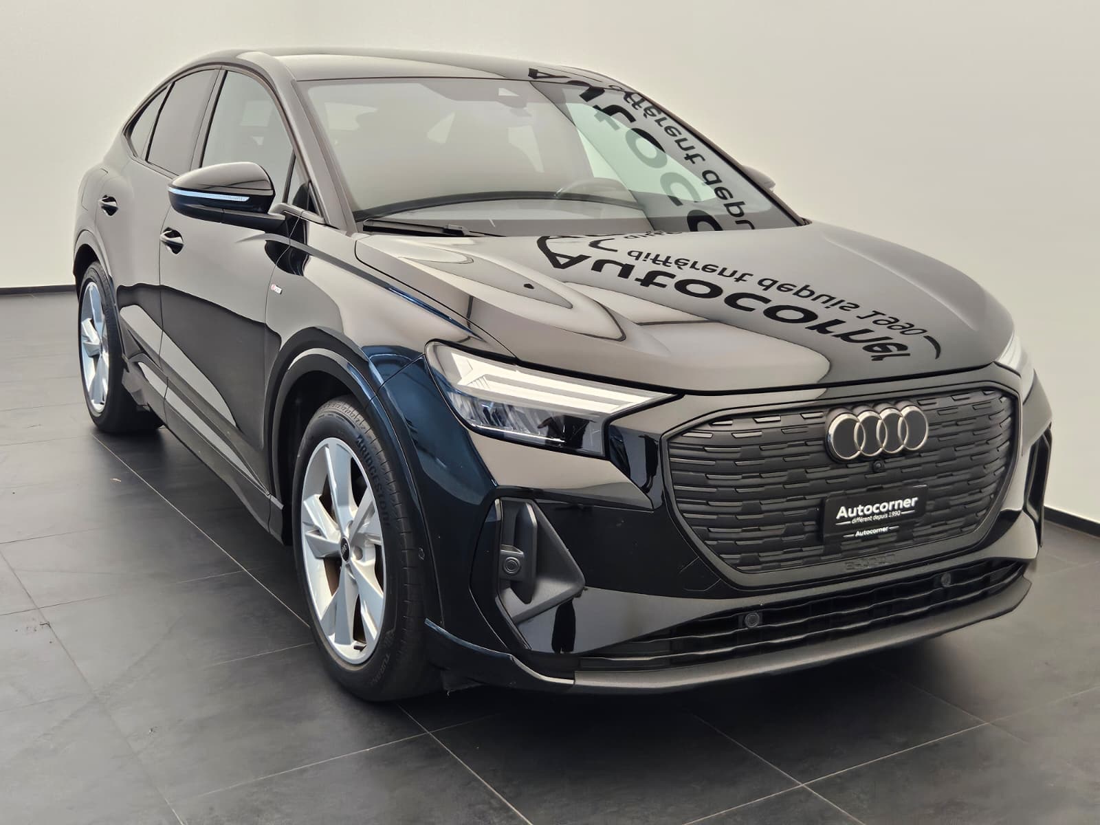 AUDI Q4 Sportback e-tron 45 quattro-image-4