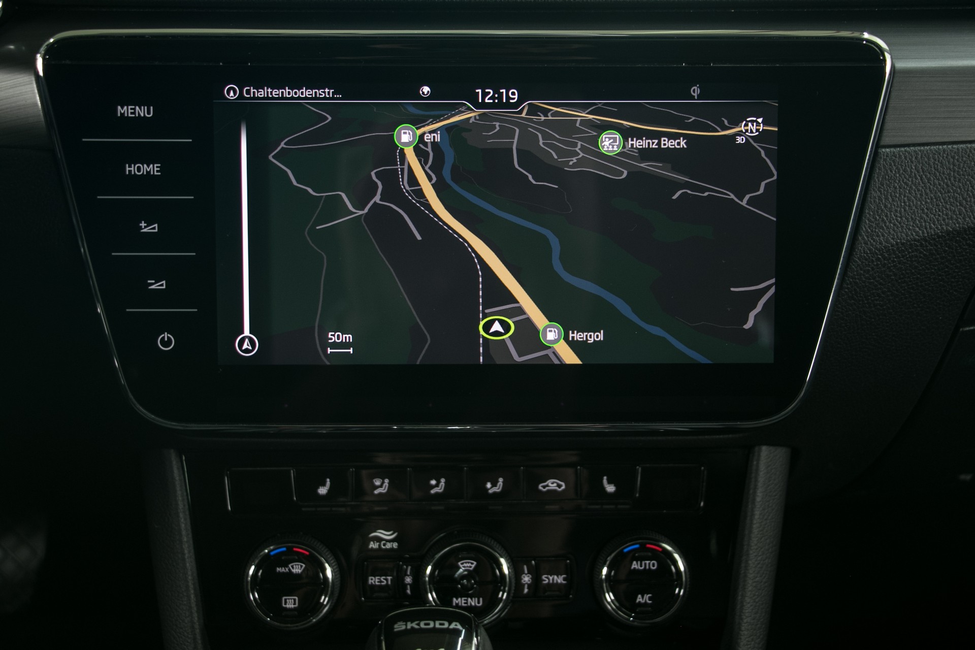 SKODA Superb Combi 2.0 TDi Style 4x4 DSG-image-6