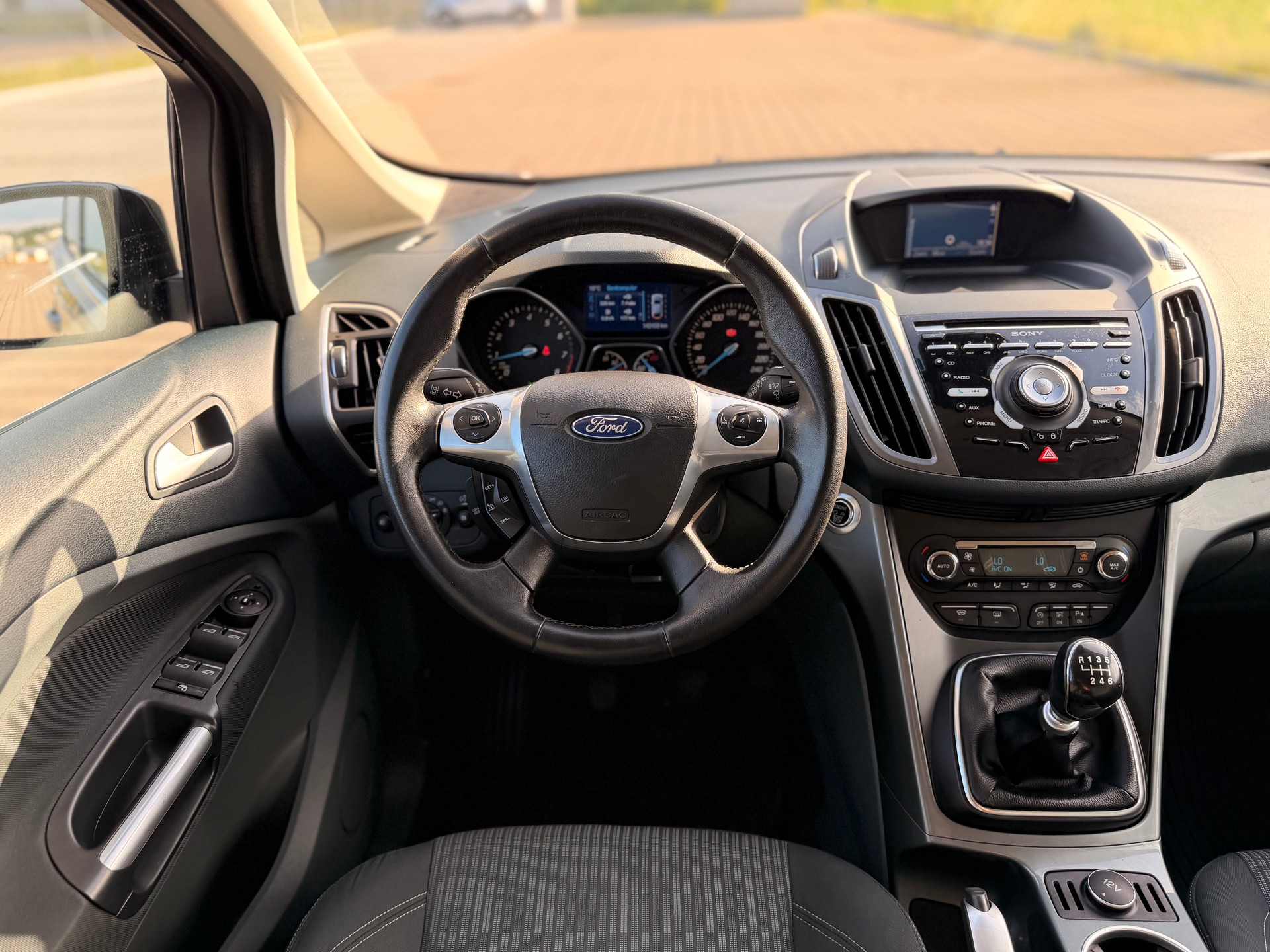 FORD Grand C-Max 1.0 SCTi Family-Edition-image-14