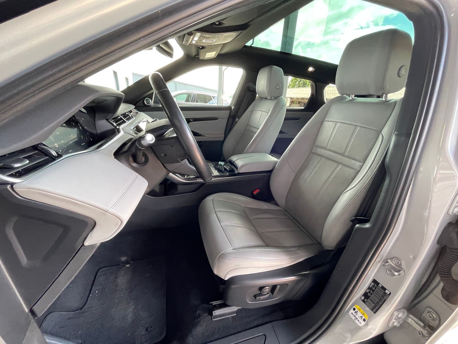 LAND ROVER Range Rover Evoque P 200 MHEV AT9-image-11