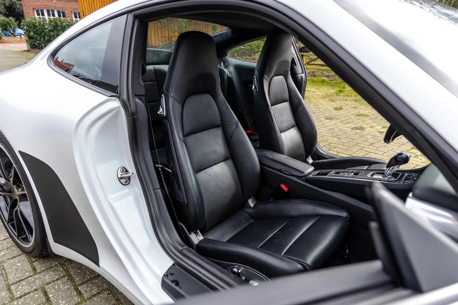 PORSCHE Carrera (991)-image-10