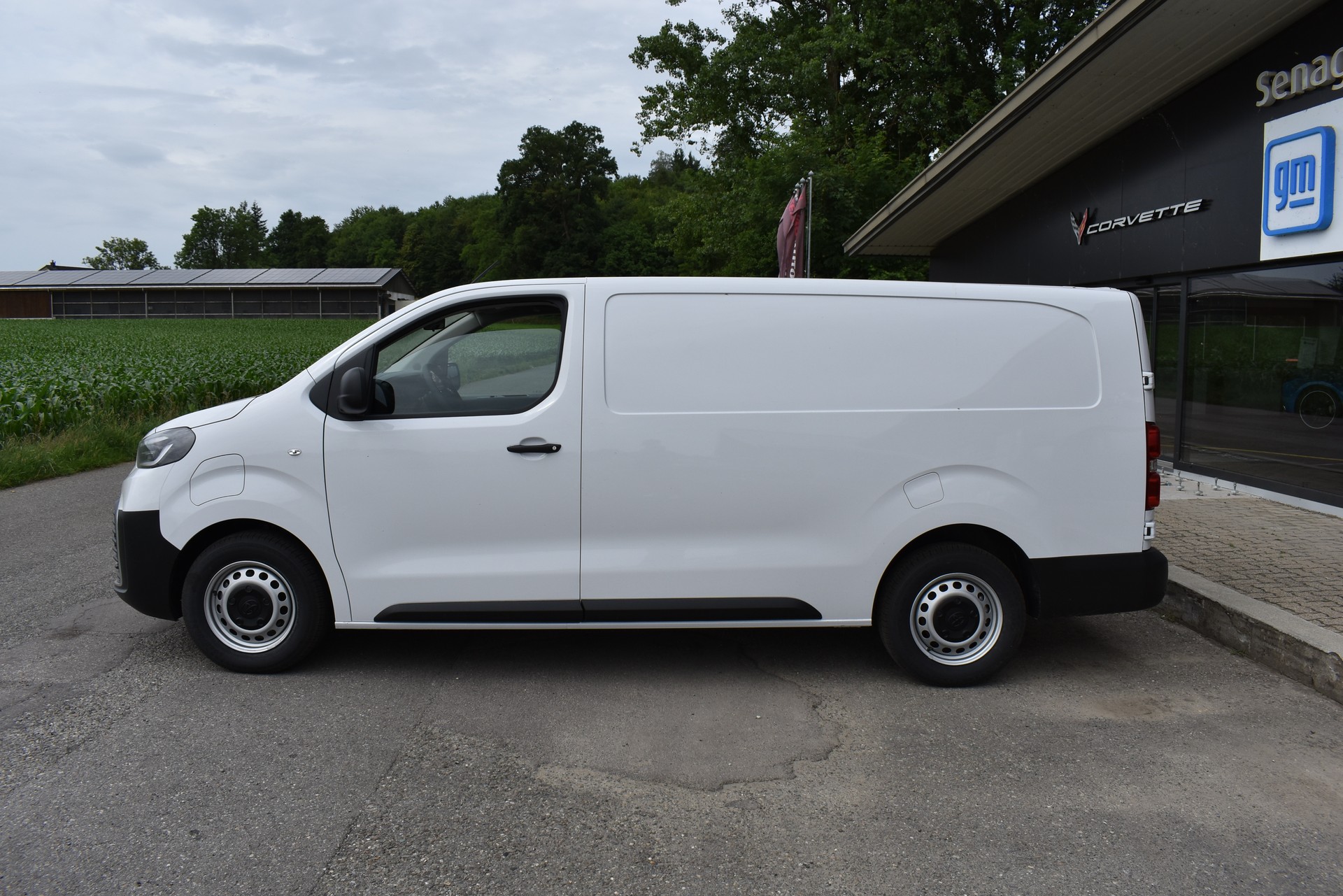 TOYOTA Proace EV 75kWh Long Active-image-6