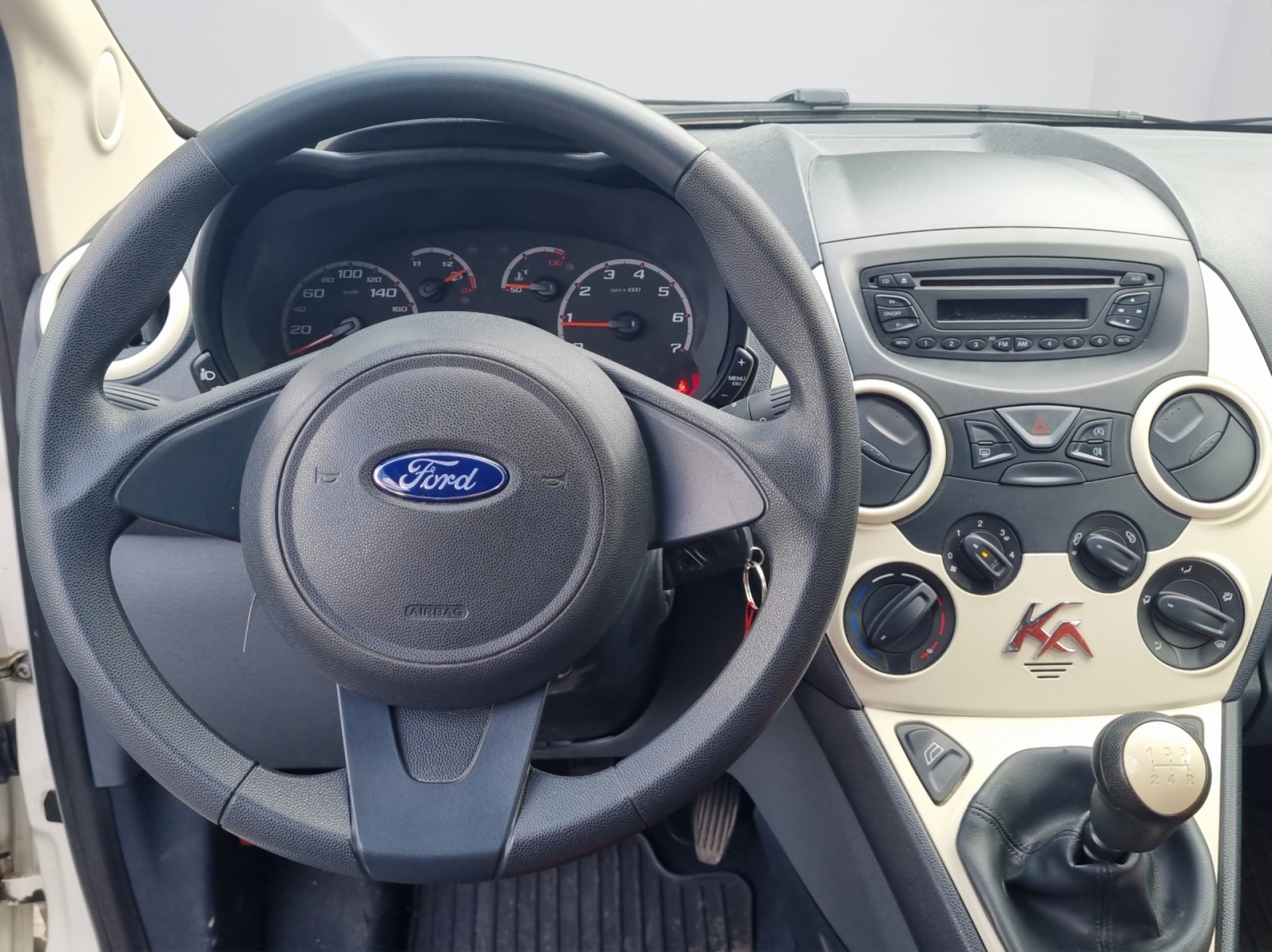 FORD Ka 1.2 Ambiente-image-7
