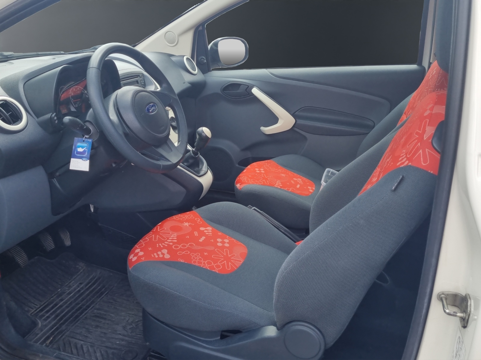 FORD Ka 1.2 Ambiente-image-6