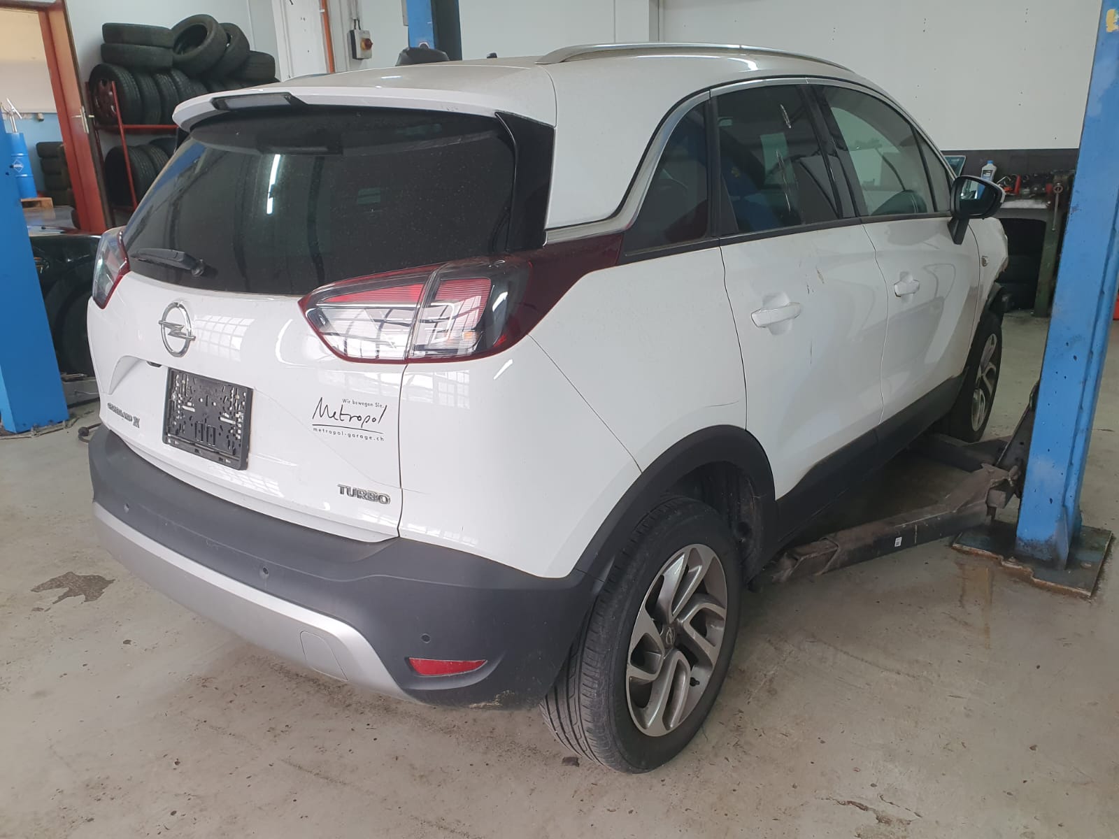 OPEL Crossland X 1.2i TP Enjoy Automatik-image-2