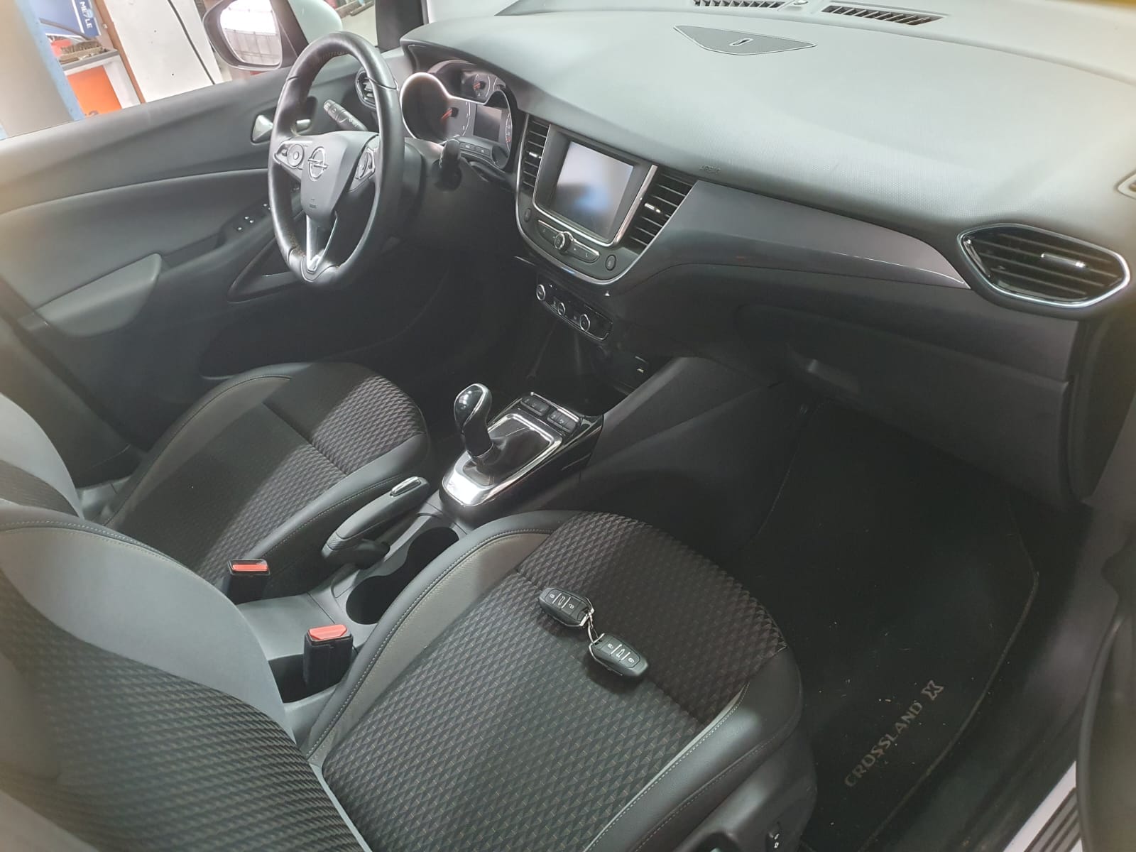 OPEL Crossland X 1.2i TP Enjoy Automatik-image-6