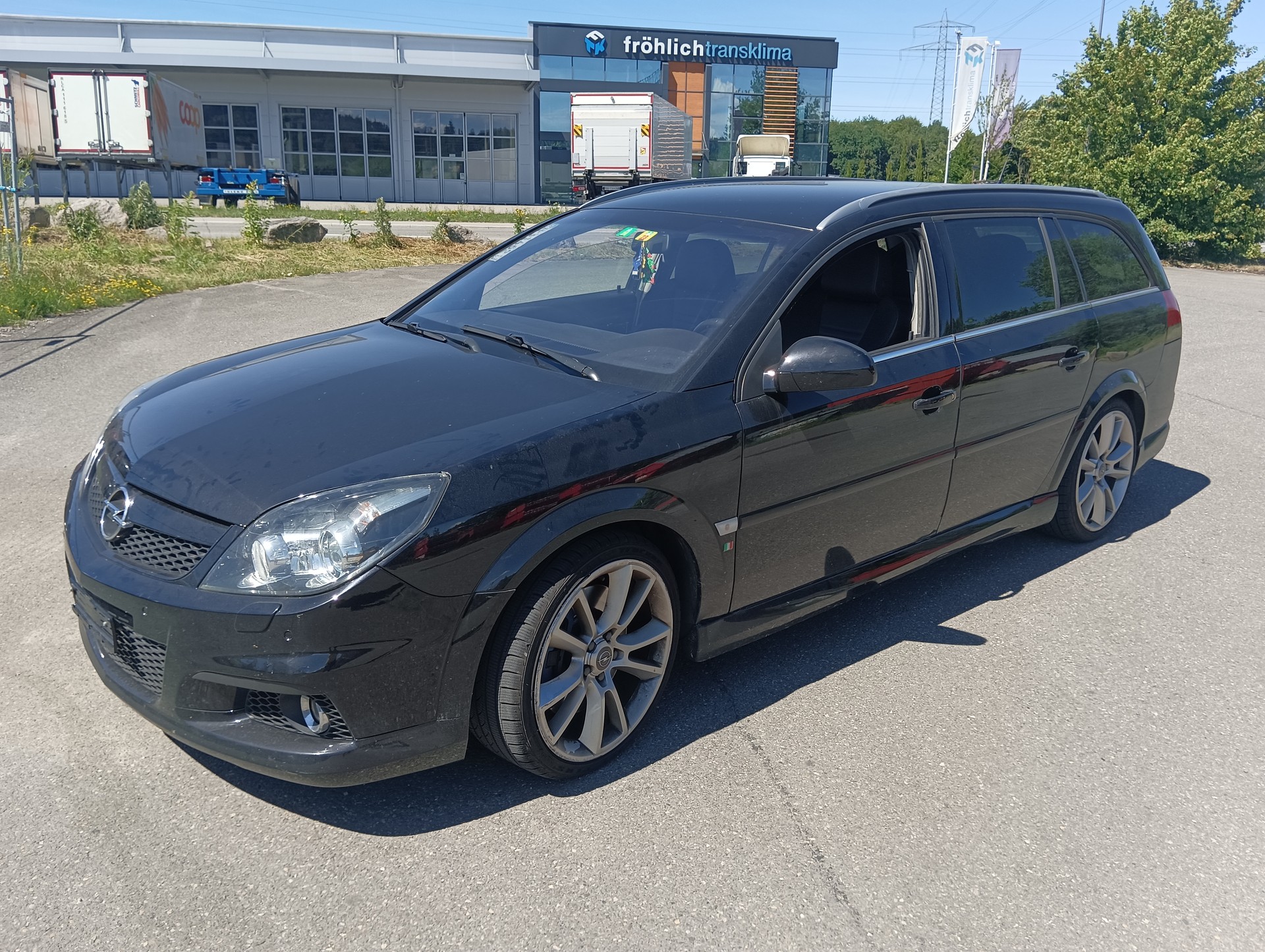 OPEL Vectra Caravan 2.8 Turbo V6 OPC-image-5