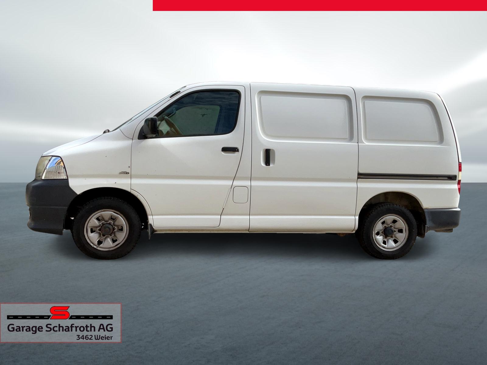 TOYOTA HIACE Kombi LWB 2.5 D-4D 3 P. CS-image-0