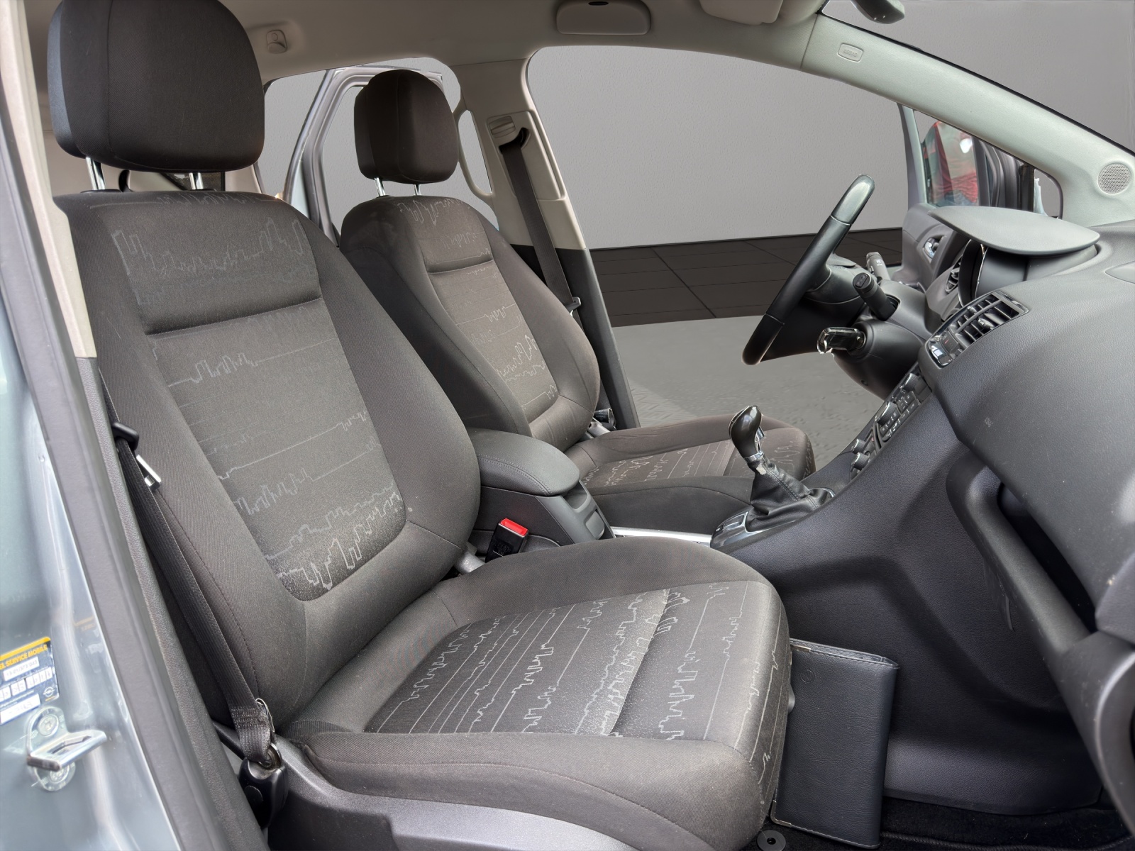 OPEL Meriva 1.4 Turbo Enjoy-image-16
