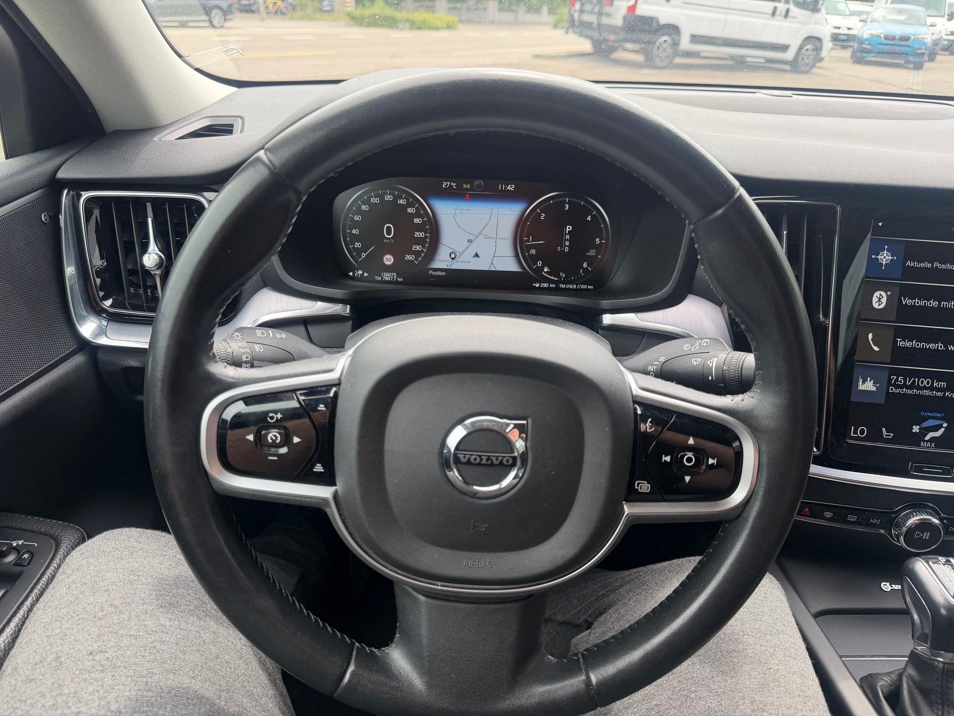 VOLVO V60 Cross Country D4 AWD Geartronic-image-14