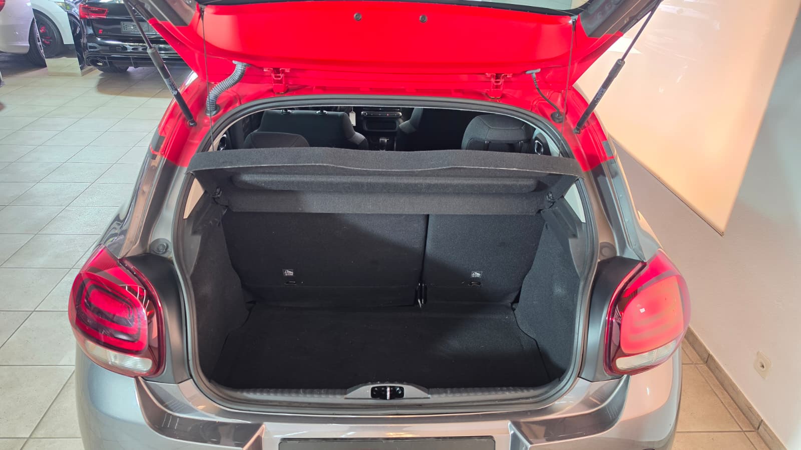 CITROEN C3 1.2i PureTech Shine EAT, Schweizer Fahrzeug, Frisch ab MFK und Frisch ab Service-image-12