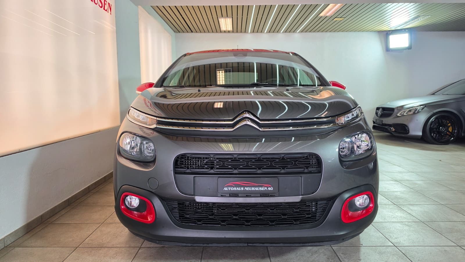 CITROEN C3 1.2i PureTech Shine EAT, Schweizer Fahrzeug, Frisch ab MFK und Frisch ab Service-showroom-element-1