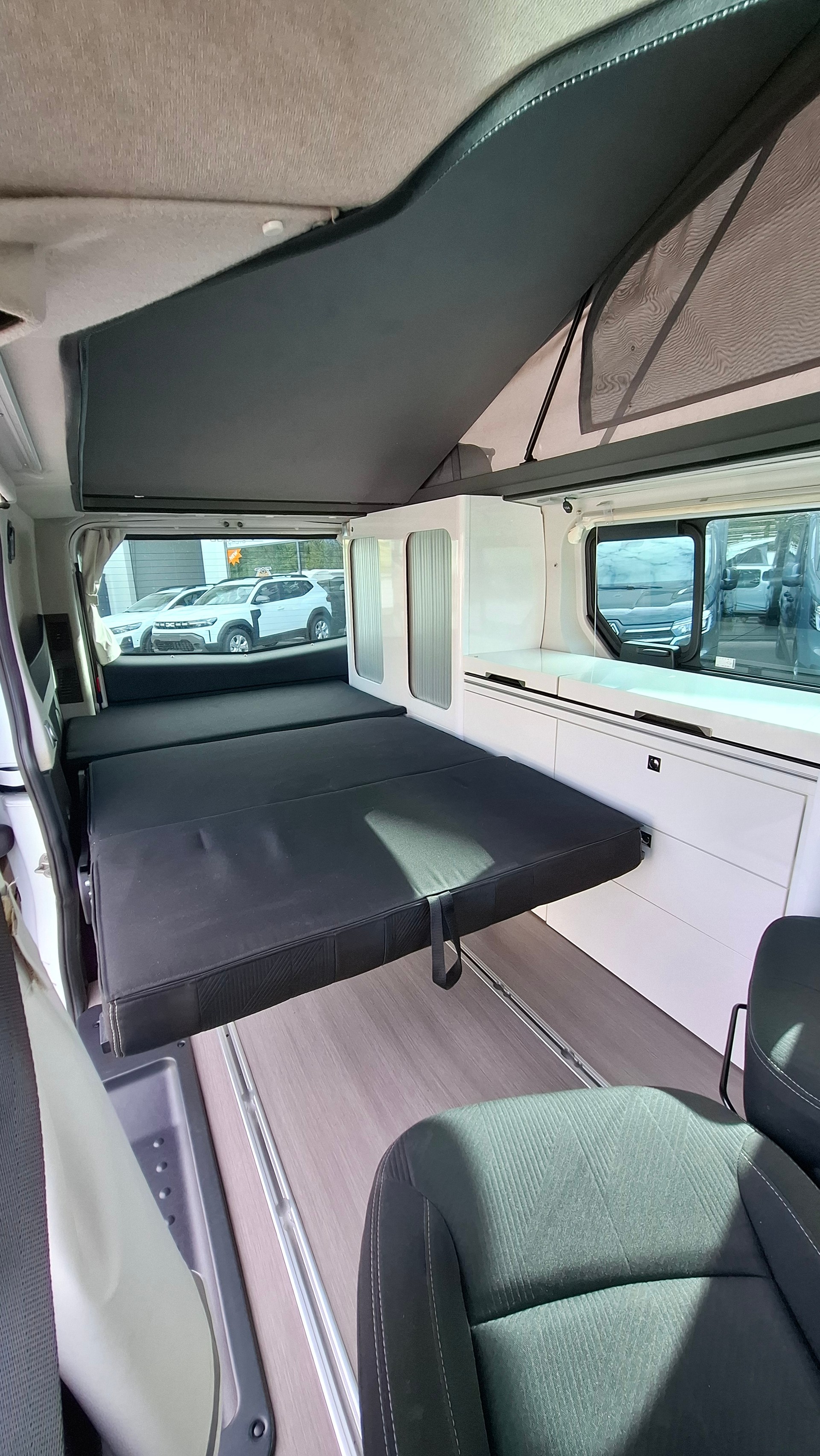 ADRIA Active Renault Trafic L1-image-5