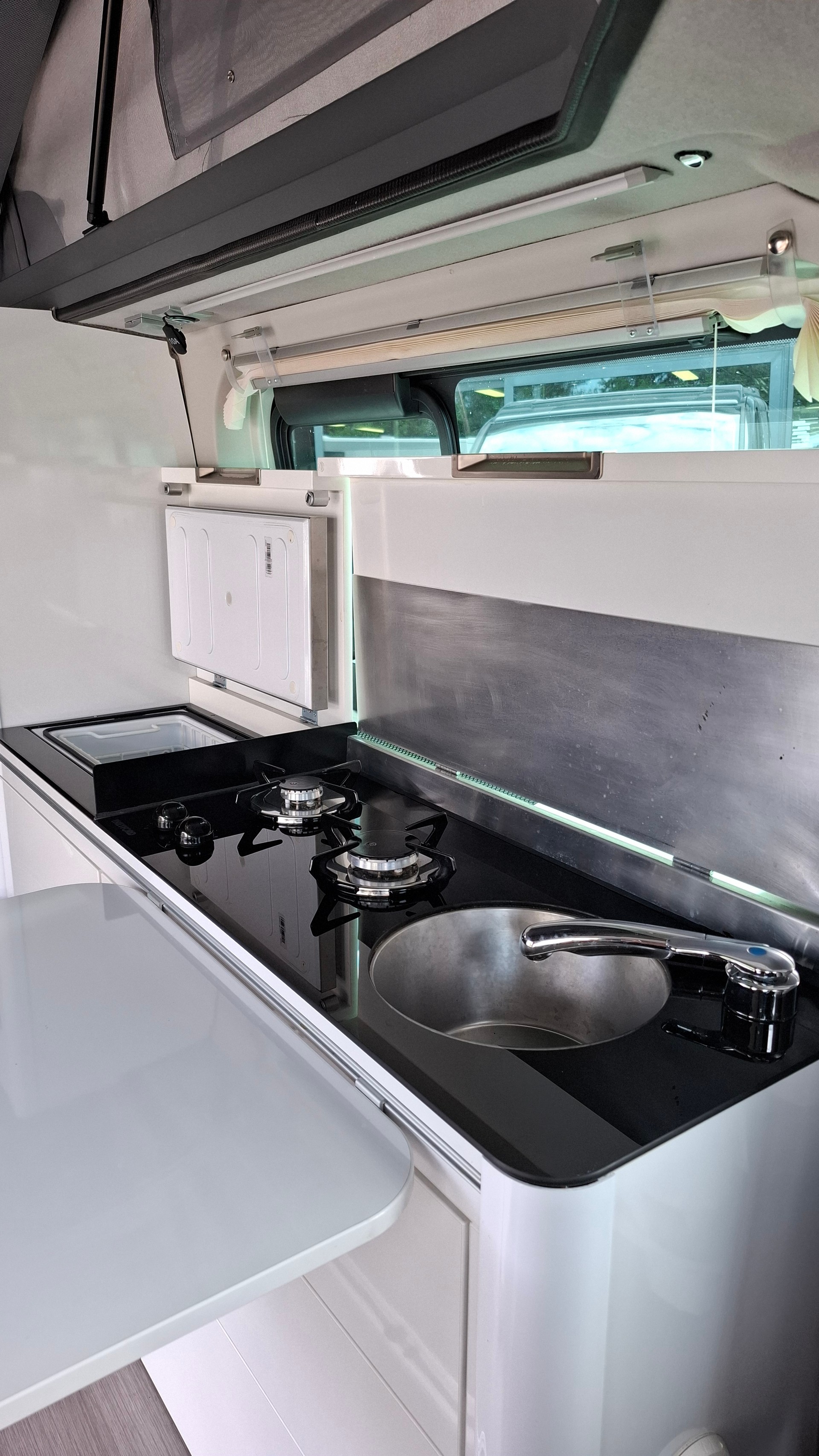 ADRIA Active Renault Trafic L1-image-8