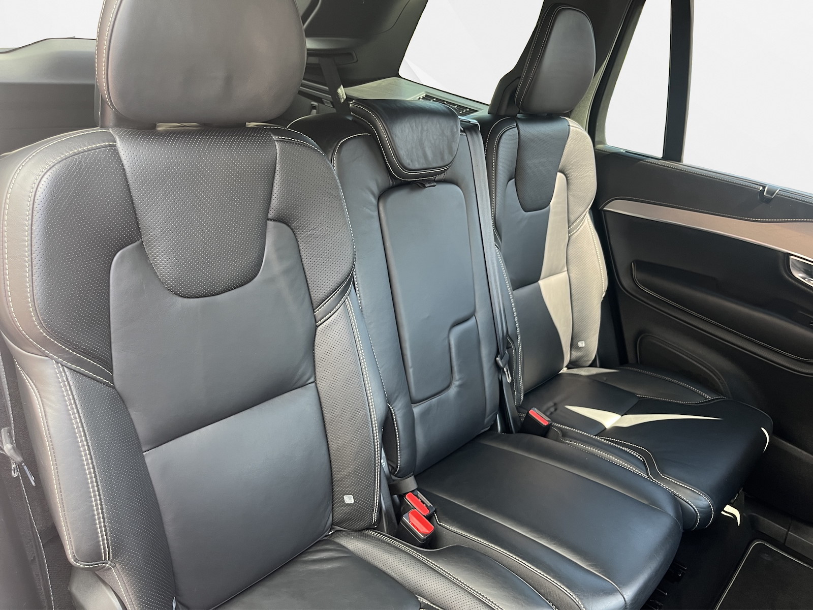 VOLVO XC90 2.0 T8 TE R-Design 7P. AWD-image-11