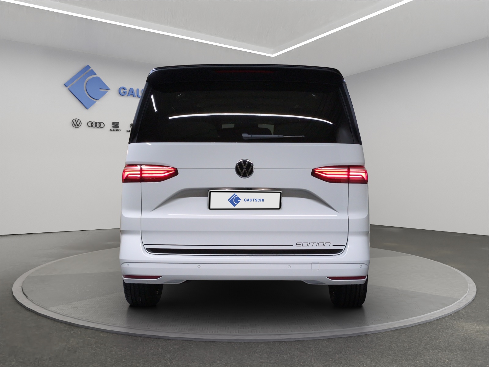 VW Multivan 2.0 TSI Life Edition DSG-image-3
