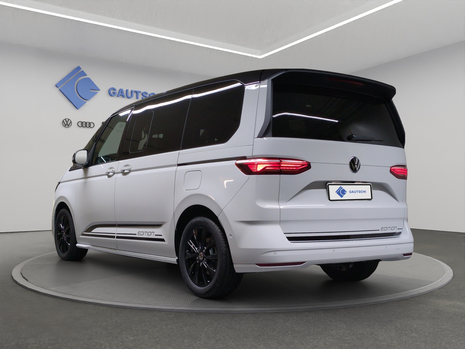 VW Multivan 2.0 TSI Life Edition DSG-image-2
