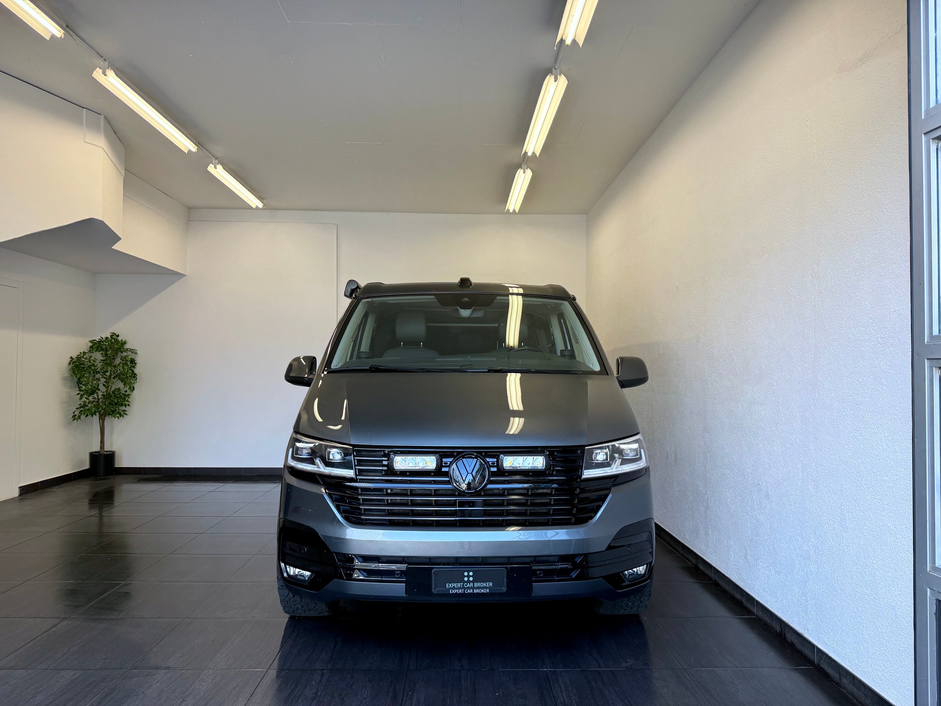 VW T6.1 California 2.0 Bi-TDI Ocean Liberty 4Motion DSG-image-5