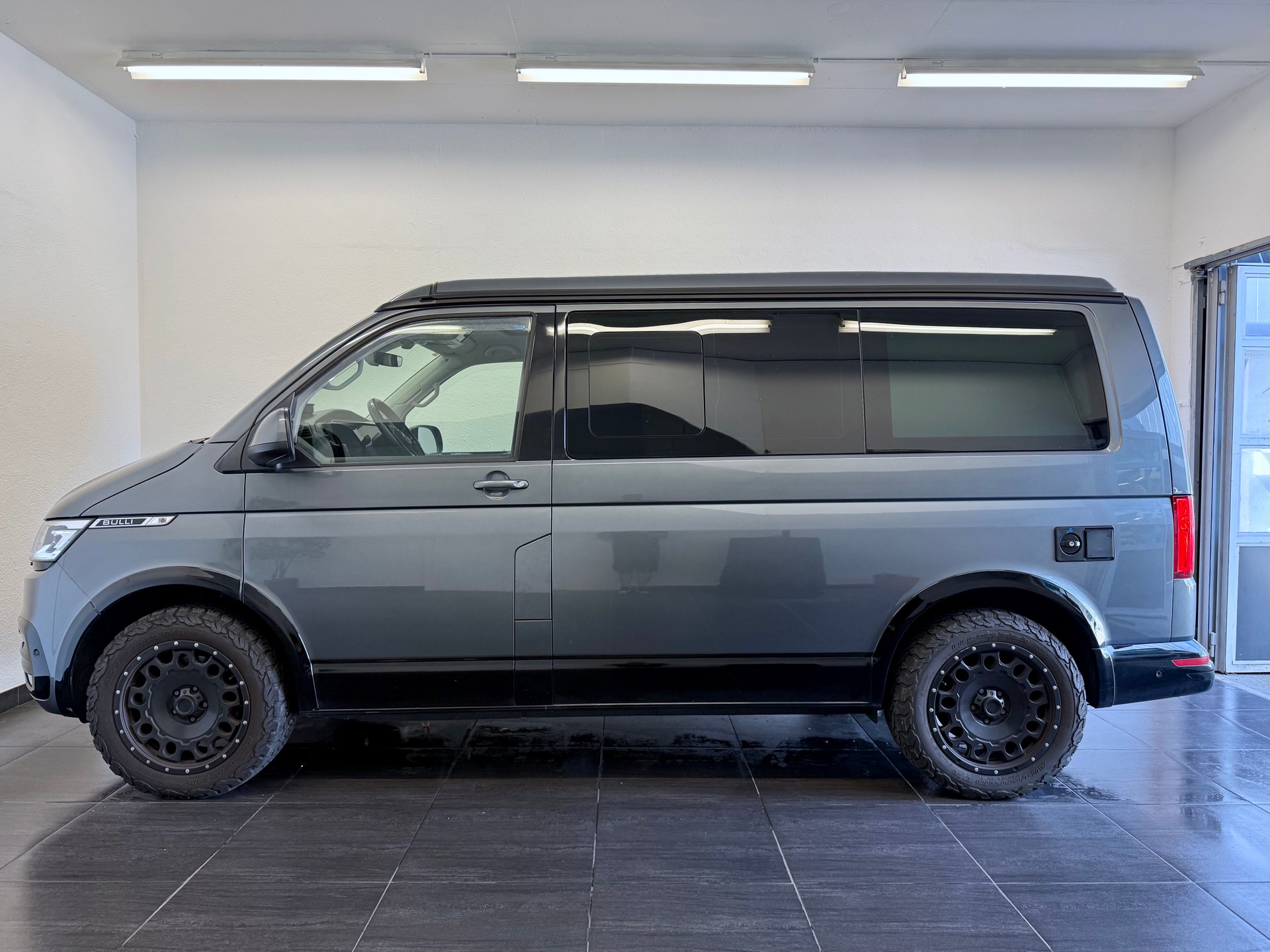 VW T6.1 California 2.0 Bi-TDI Ocean Liberty 4Motion DSG-image-8
