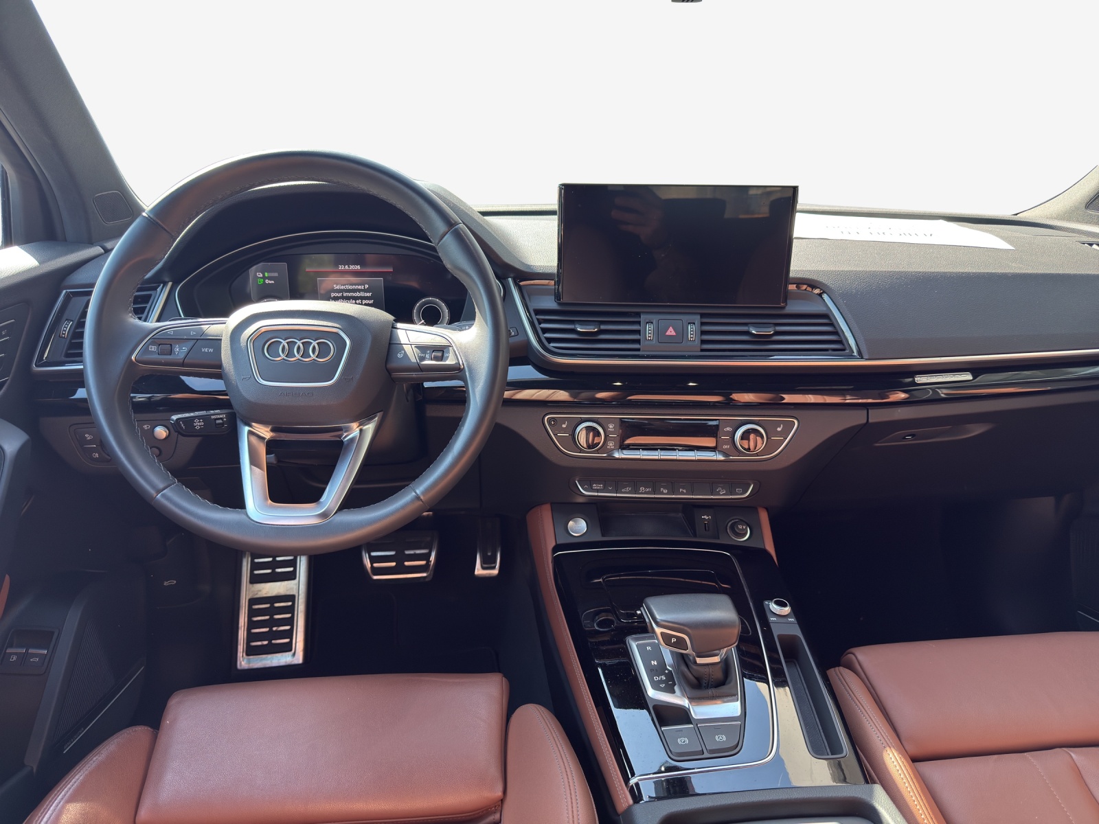 AUDI Q5 50 TFSI e PHEV S line quattro S-tronic-image-9
