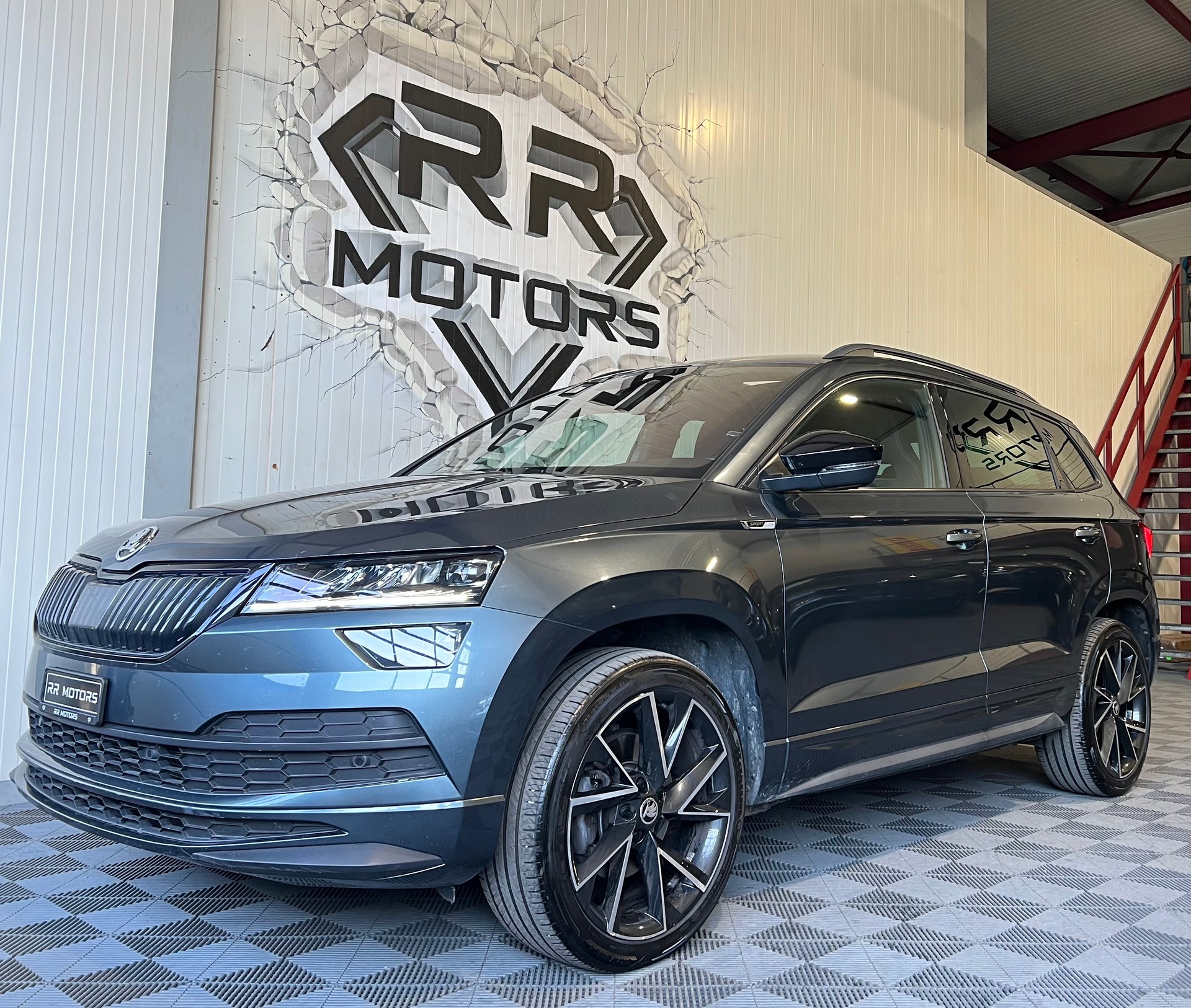 SKODA Karoq 2.0 TSI SportLine 4x4 DSG-image-0